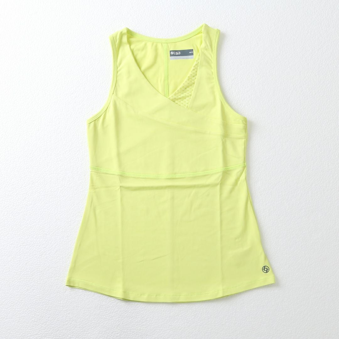 テニスウェアノースリーブLilyTankの選び方ページ