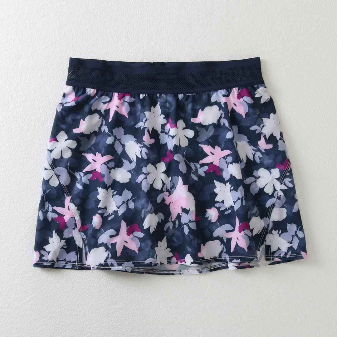 テニスウェア予約受付中のウェア選び方ページです