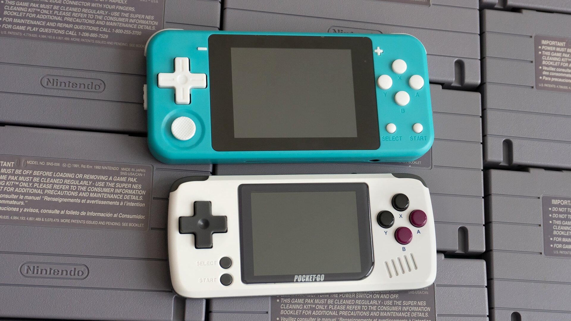 This $50 Mini Switch Lite Knock-Off is Underpowered But Fun As Hell