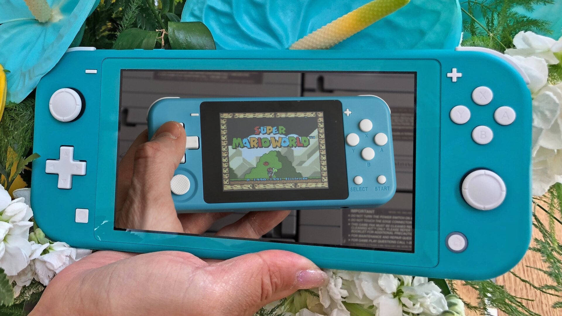 This $50 Mini Switch Lite Knock-Off is Underpowered But Fun As Hell
