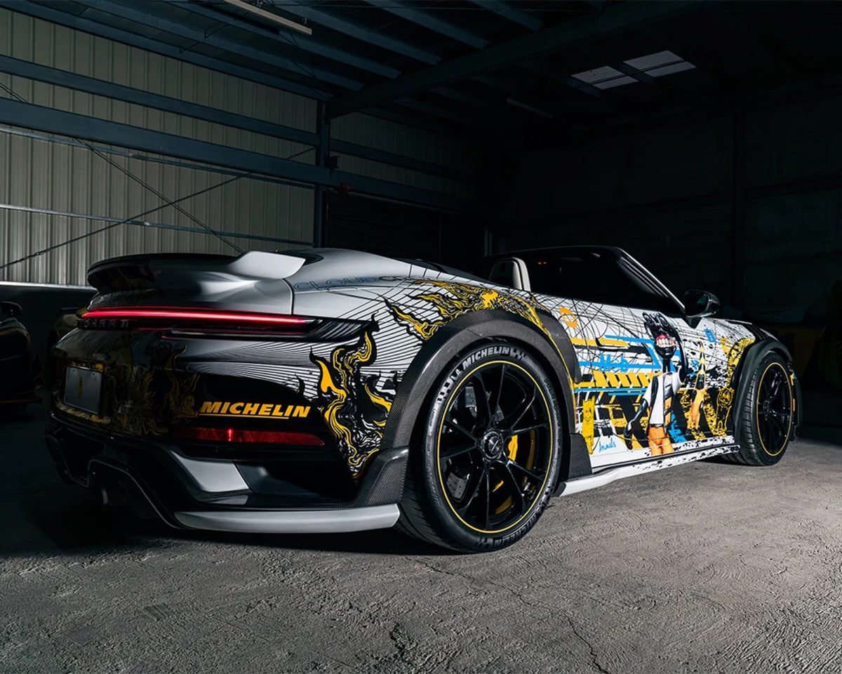 RWBポルシェにアートを描く。ロナルド・ヴェンチューラ個展『Grey