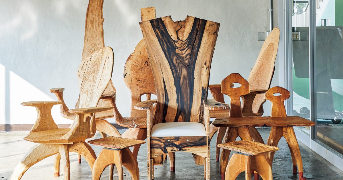 建築史家の鬼才・藤森照信がデザインしたアートな椅子 | GOETHE