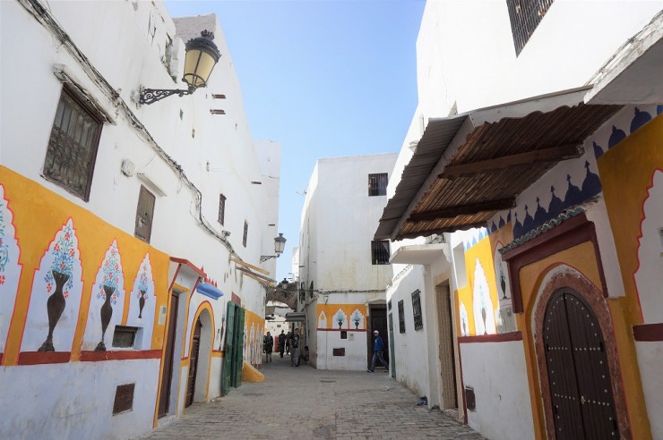 世界の絶景】モロッコのなかのアンダルシア、世界遺産の白い町