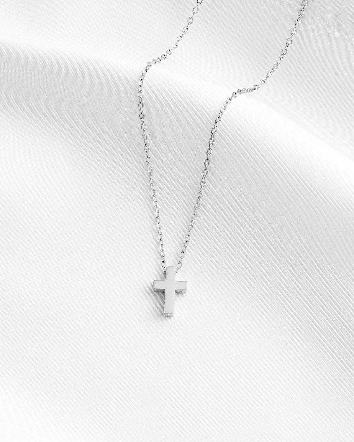 Mini cross necklace クロスネックレス｜GLUCK（グルック）公式通販サイト