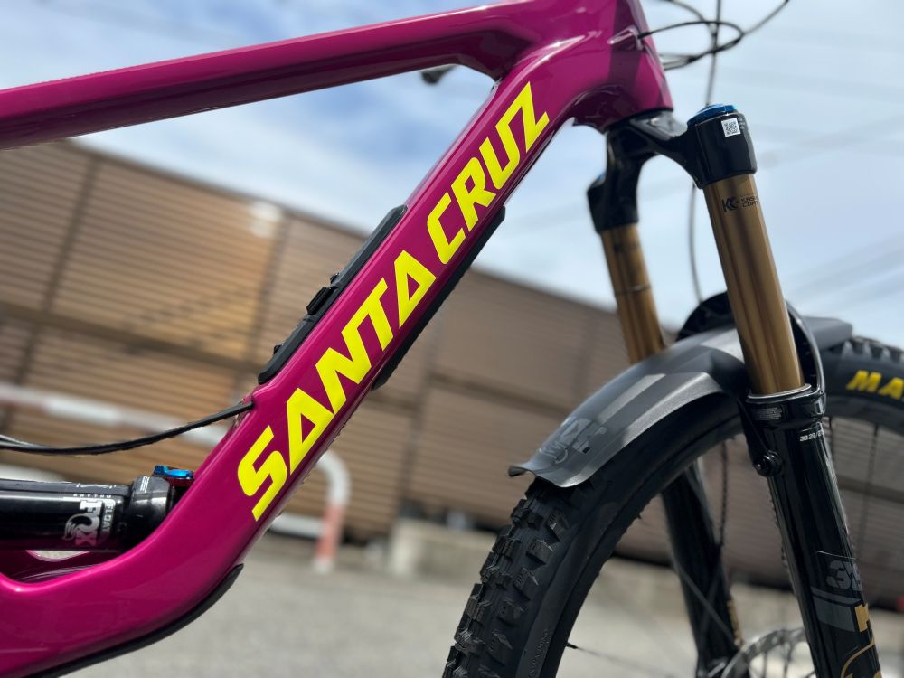 待望のSANTACRUZ BRONSONがついに入荷！ | GROVE鎌倉｜ロードバイク