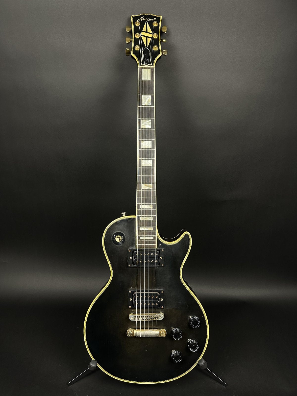 1970s Aria Pro II LC-550 - Ebony – Grayson's Tunetown