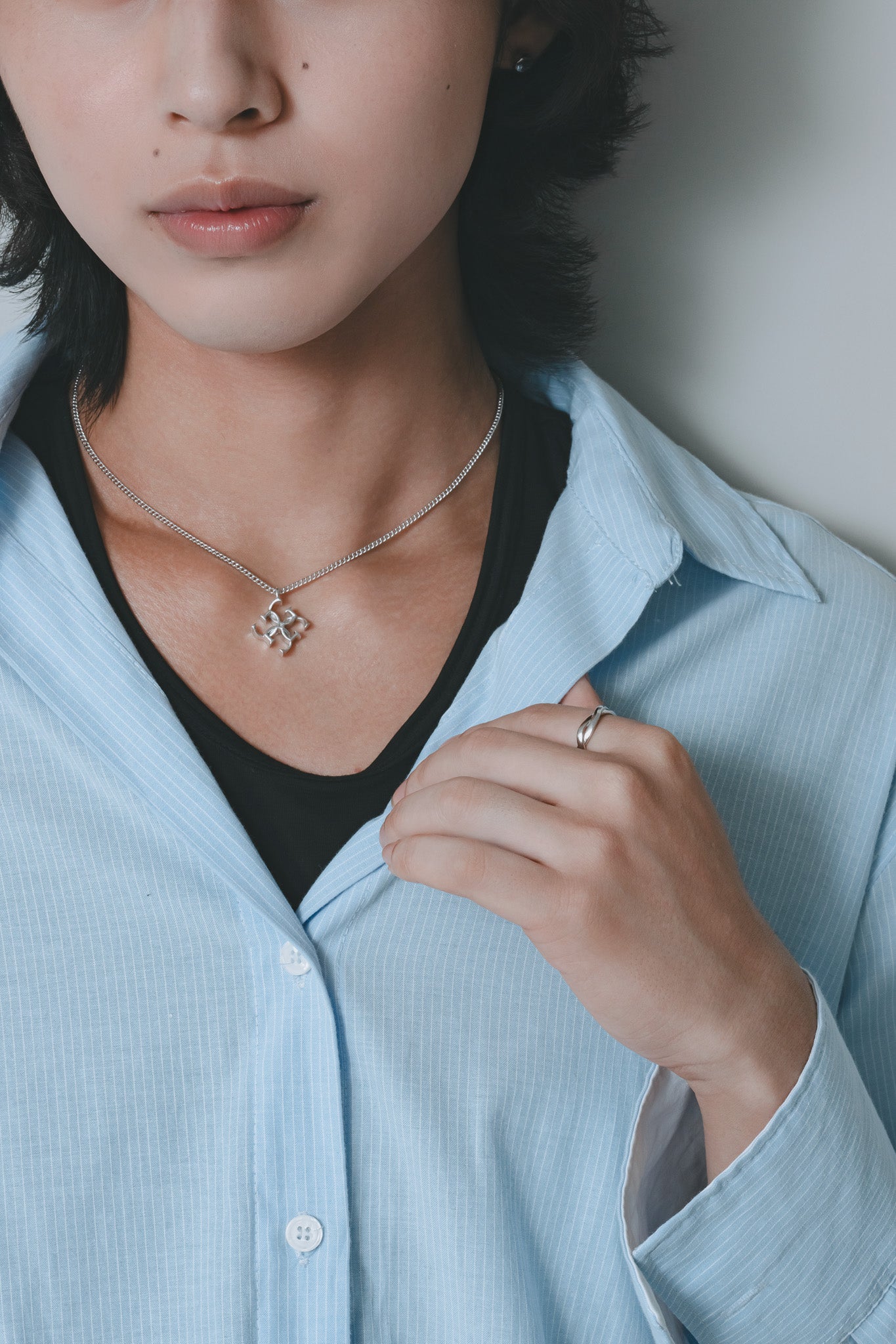 Cross logo necklace – GRAiL