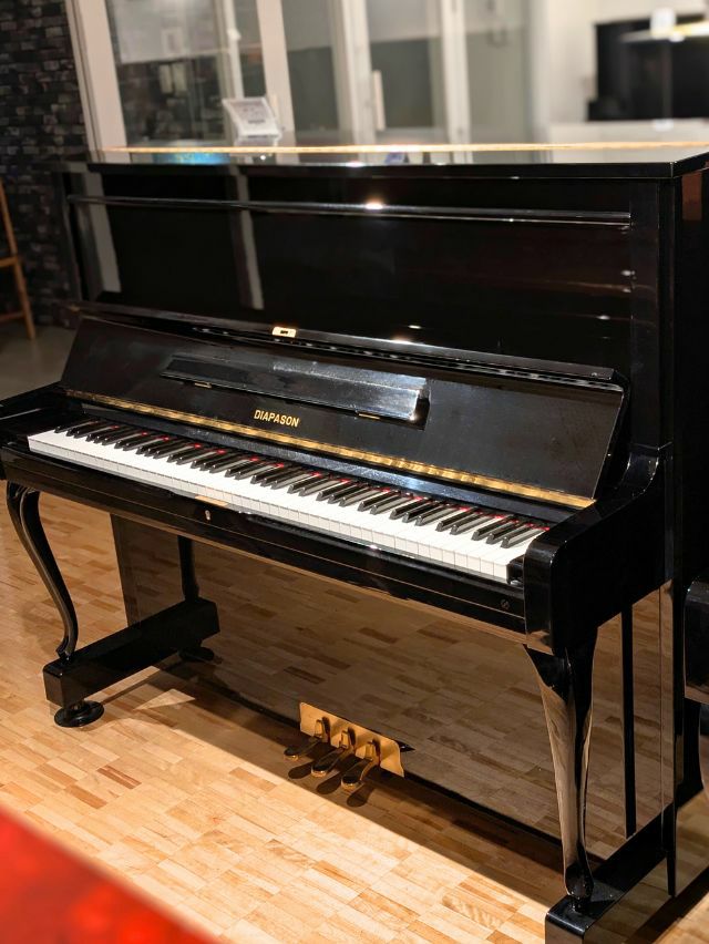 DIAPASON（ディアパソン） DR125BF 中古ピアノ ディアパソンの上品な黒