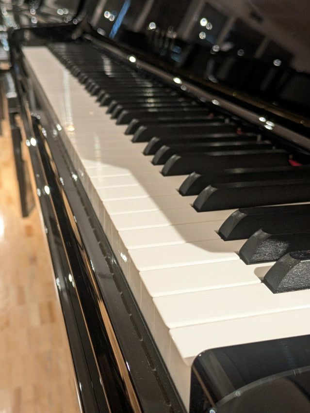 YAMAHA(ヤマハ) YU50 中古ピアノ ライバルはグランドピアノ！ヤマハの