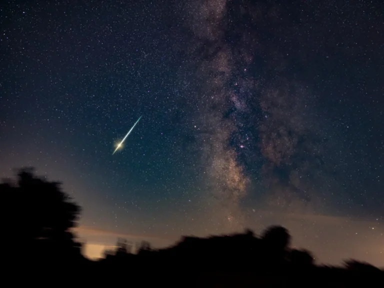 2026年】しぶんぎ座流星群のピークはいつ？時間帯や方角、見える場所