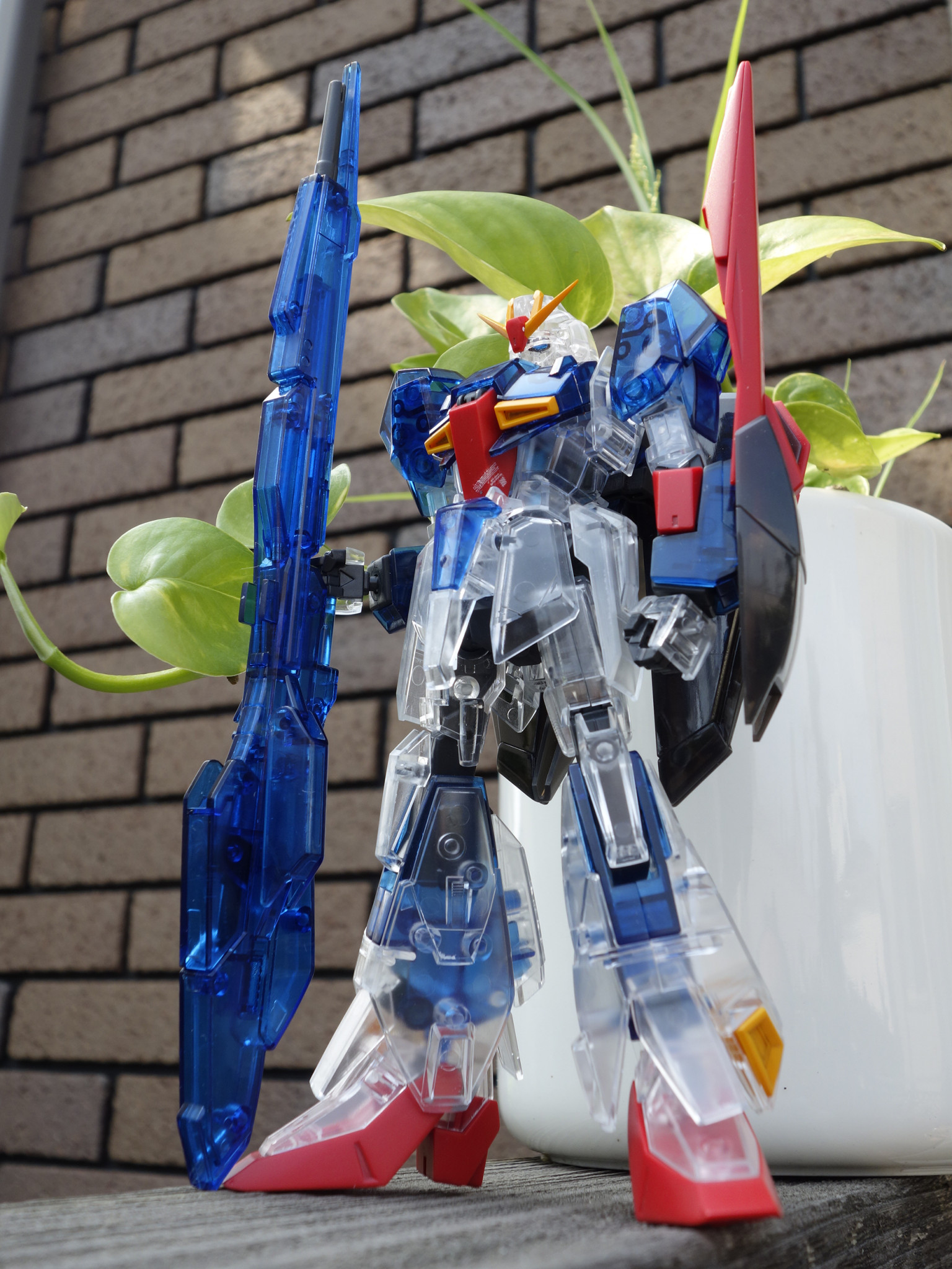 HG Zガンダム 劇場限定版 クリアカラーバージョン｜Atzさんのガンプラ