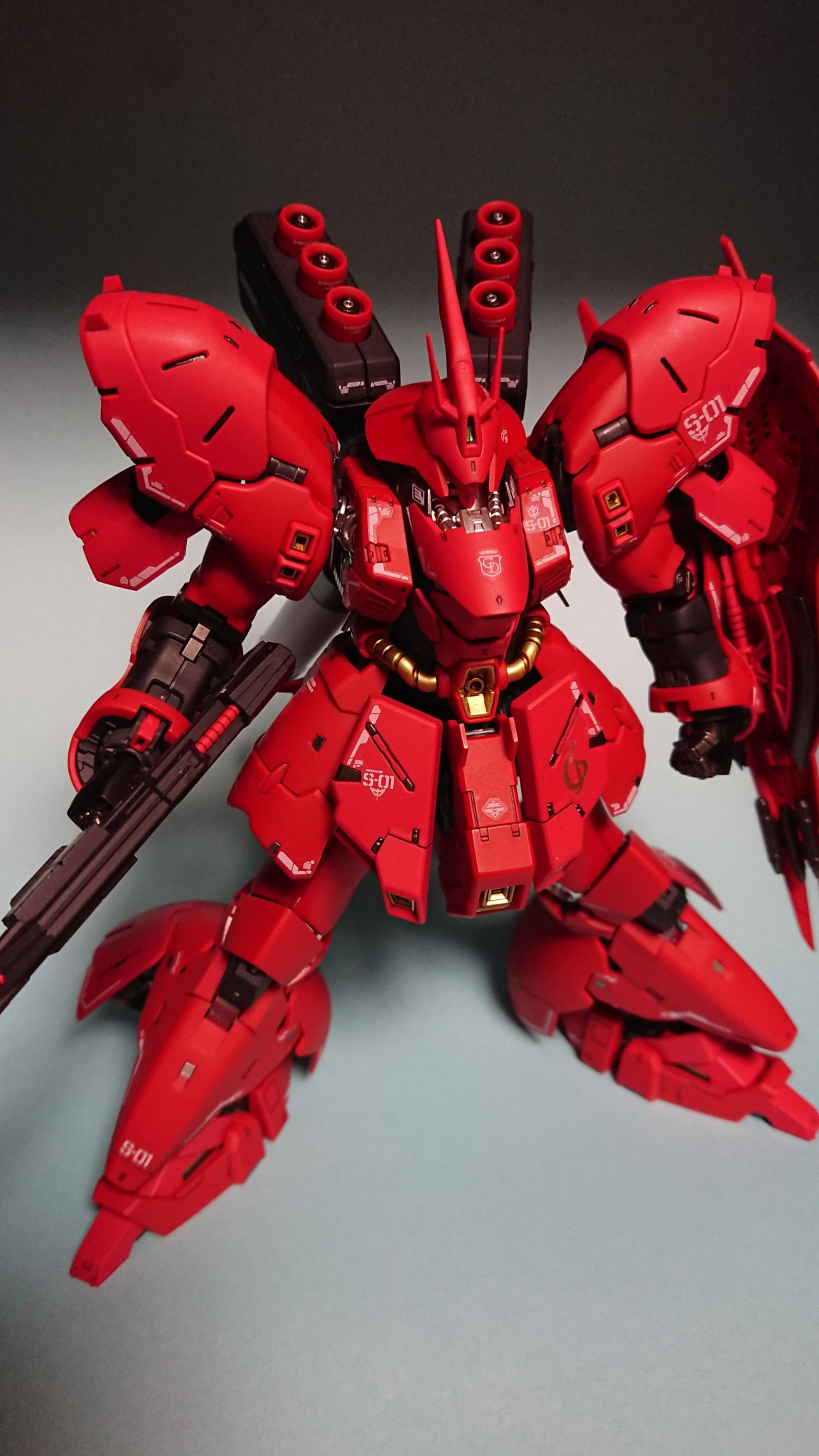 RGサザビー｜ニボシさんのガンプラ作品｜GUNSTA（ガンスタ）