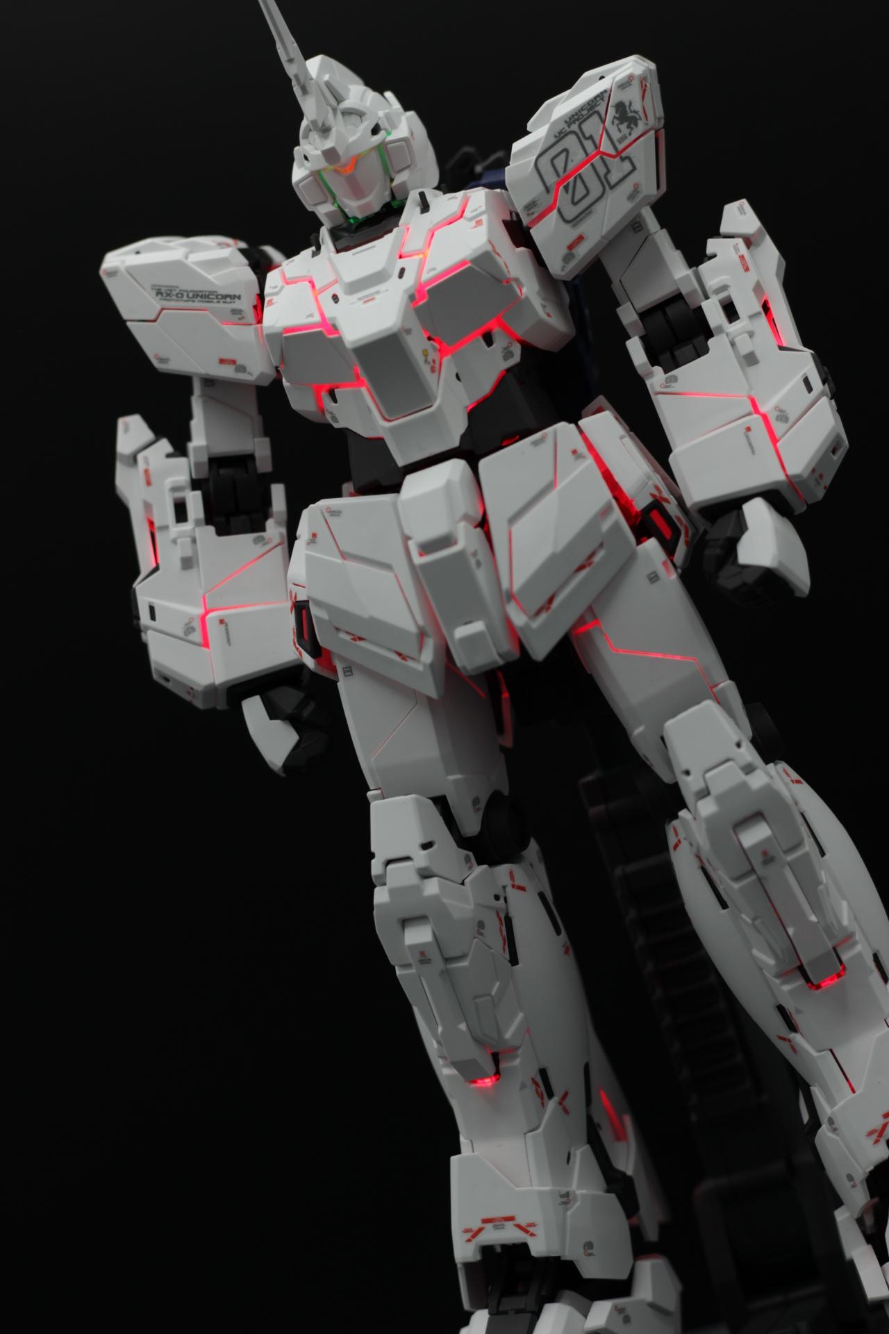 MGEXユニコーン 艶消し、水転写デカール貼り付け｜くらくらプラモさん