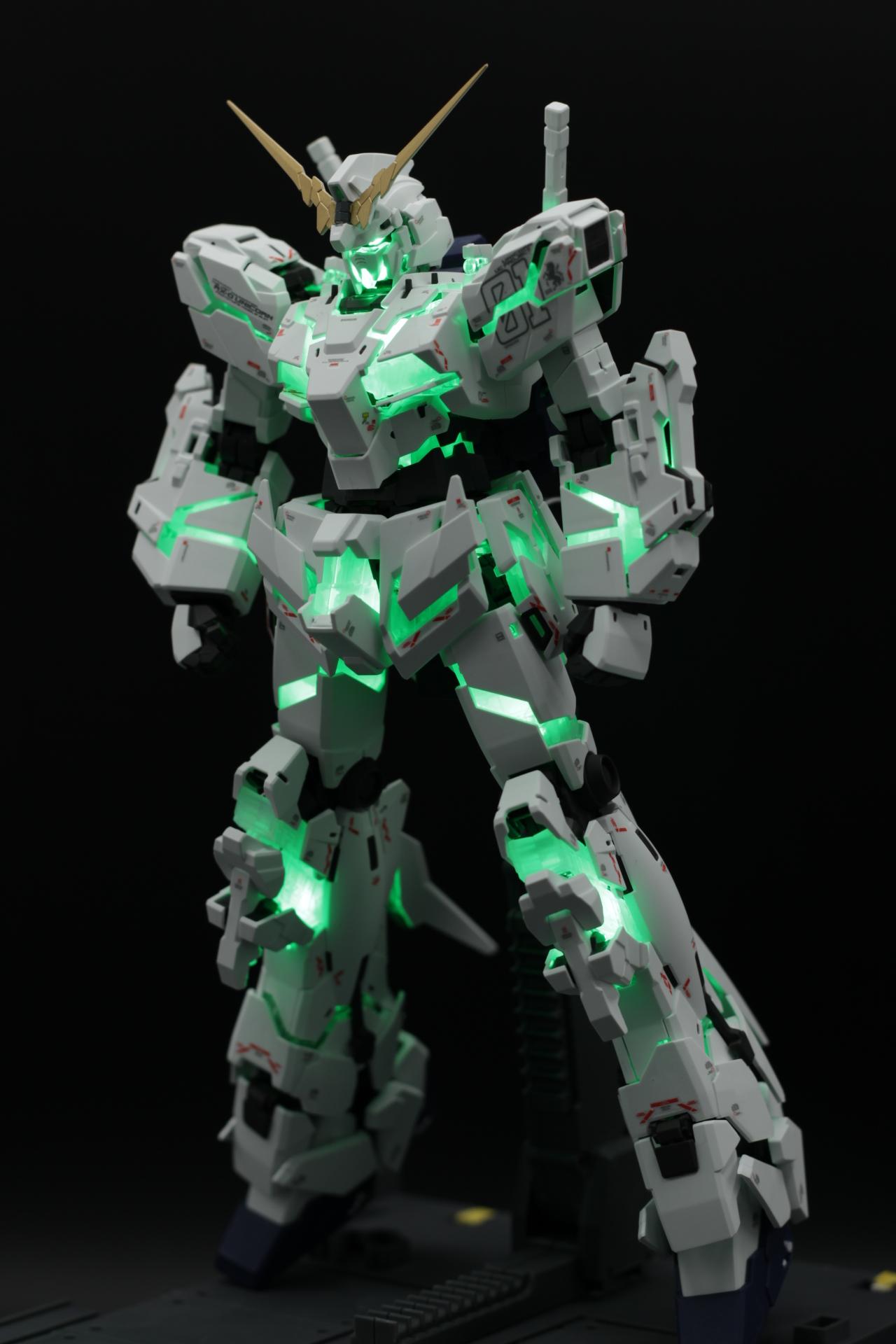 MGEXユニコーン 艶消し、水転写デカール貼り付け｜くらくらプラモさん