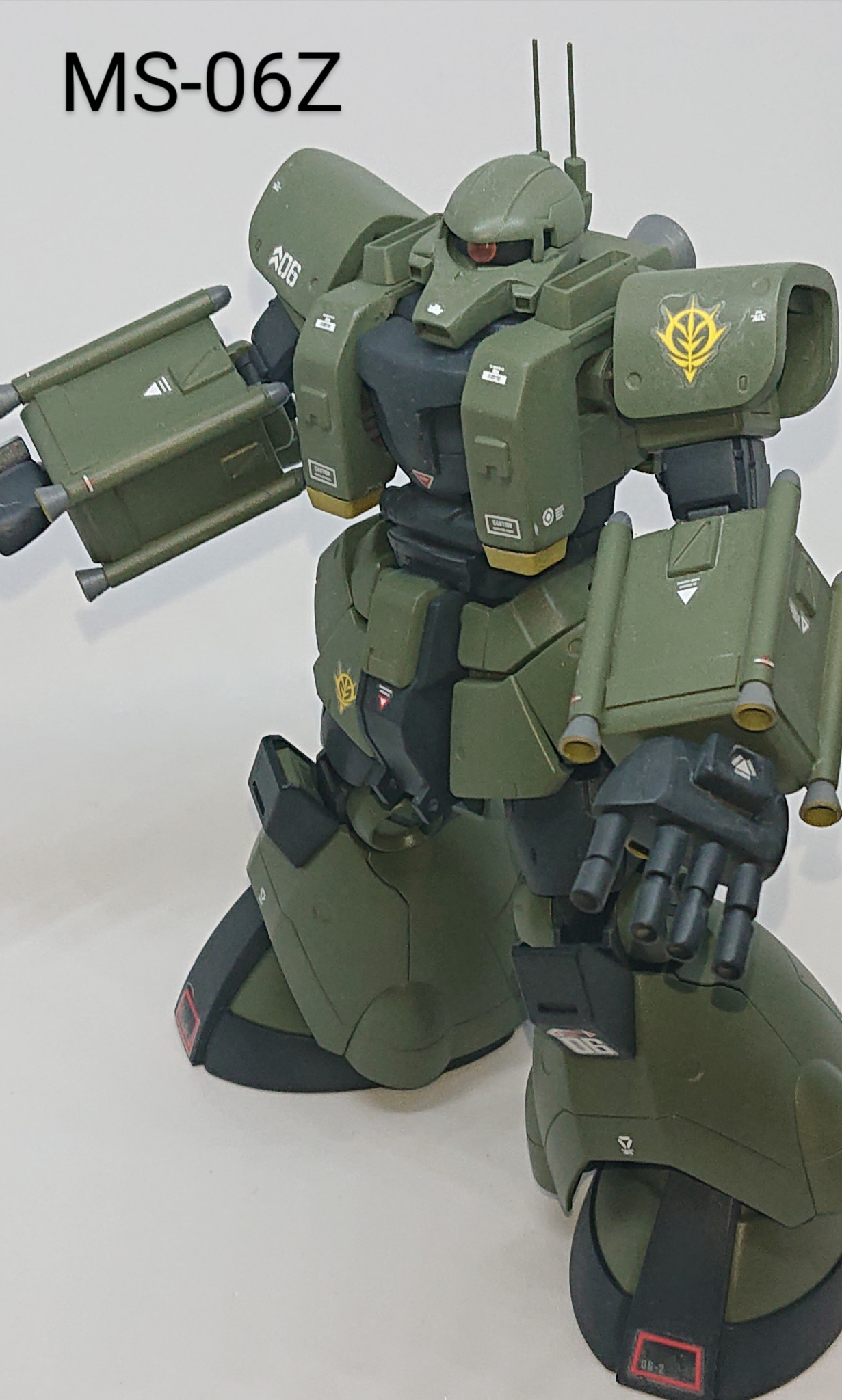 MS-06Z サイコミュ試験型ザク｜ガンプラおじさんさんのガンプラ作品