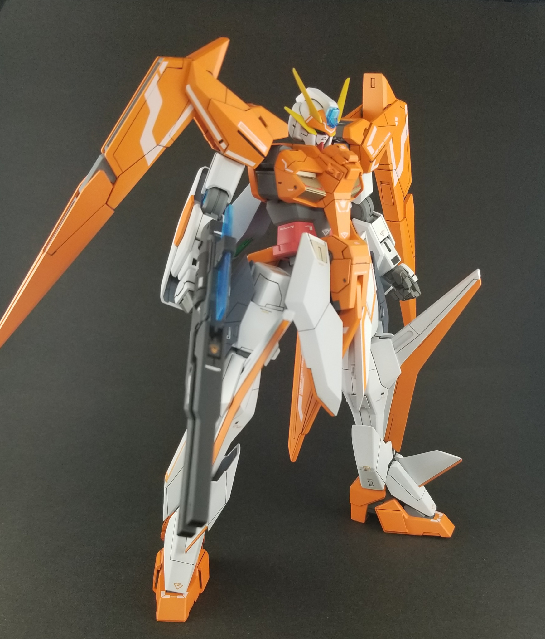 アリオスガンダム 1/100｜やすぅさんのガンプラ作品｜GUNSTA（ガンスタ）