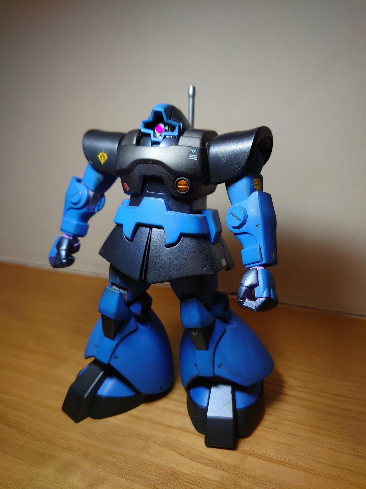 ランバ・ラル専用ドム｜あれっくす龍さんのガンプラ作品｜GUNSTA