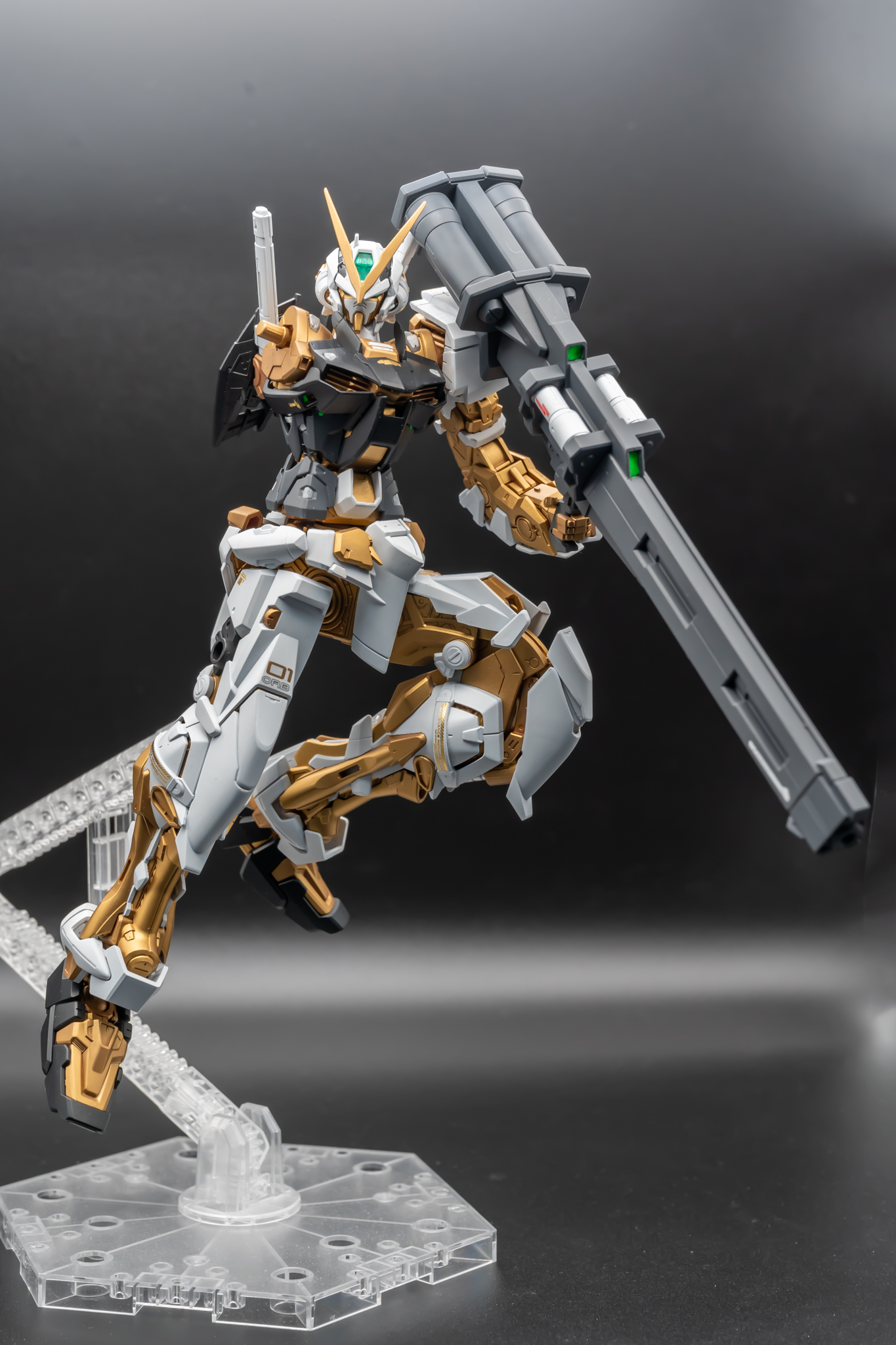 MG ガンダムアストレイ ゴールドフレーム フライトユニット｜katsuさん