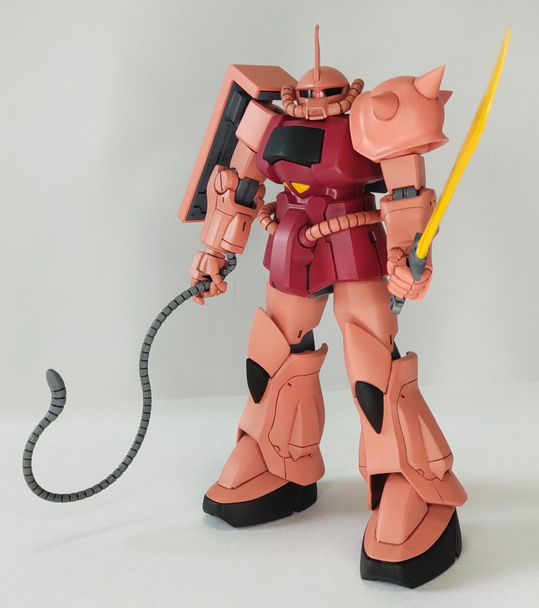 シャア専用グフ｜れいいちさんのガンプラ作品｜GUNSTA（ガンスタ）