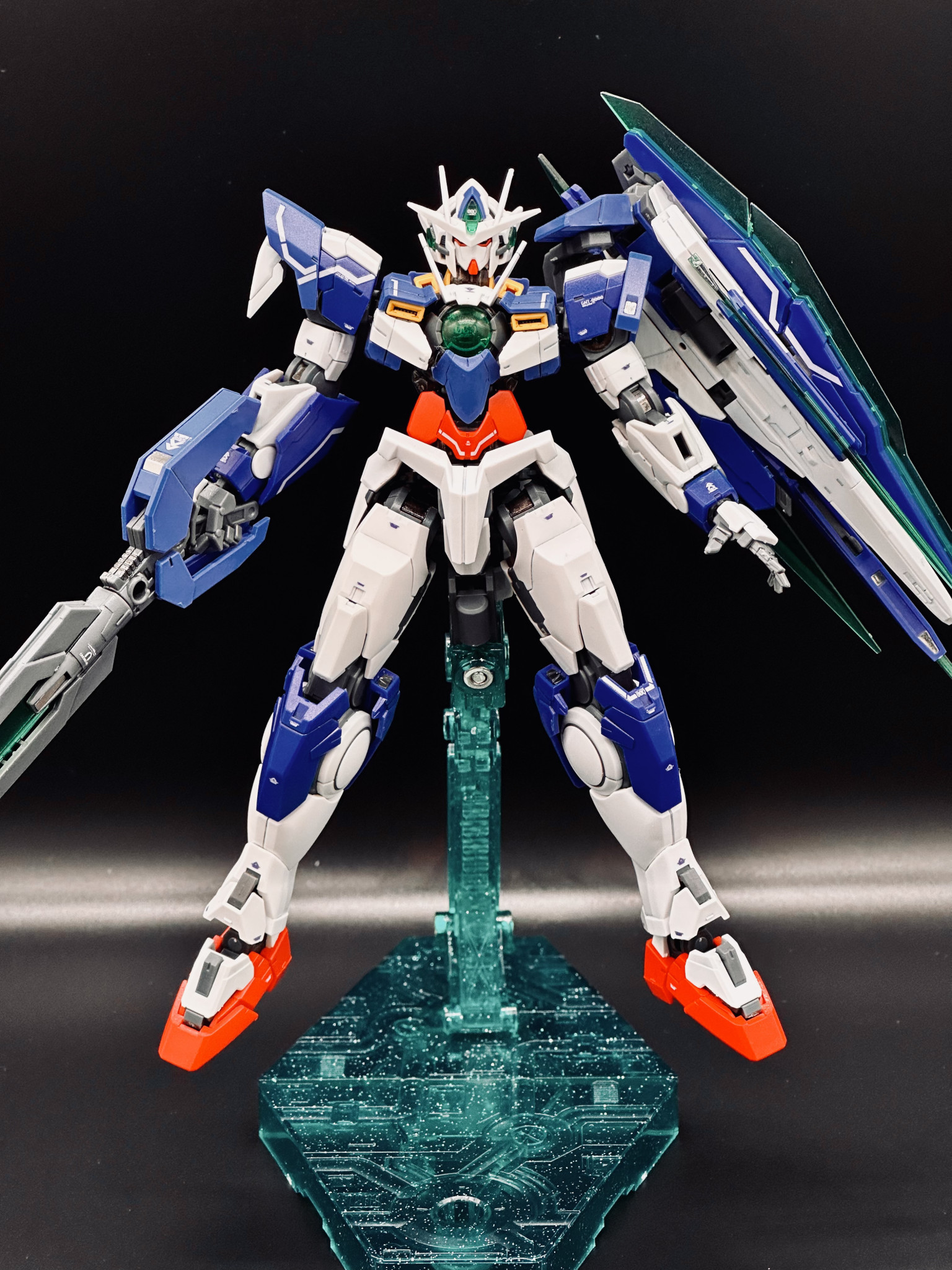 RG ダブルオークアンタ｜mackyさんのガンプラ作品｜GUNSTA（ガンスタ）