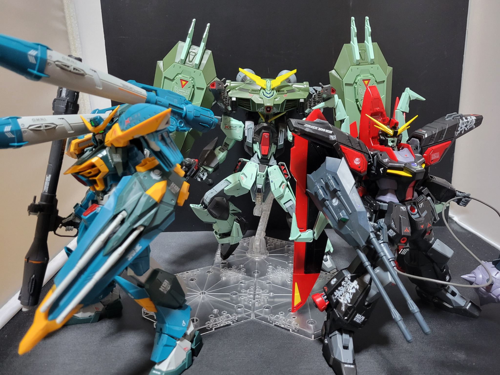 フルメカニクス フォビドゥンガンダム｜けんみ課長さんのガンプラ作品