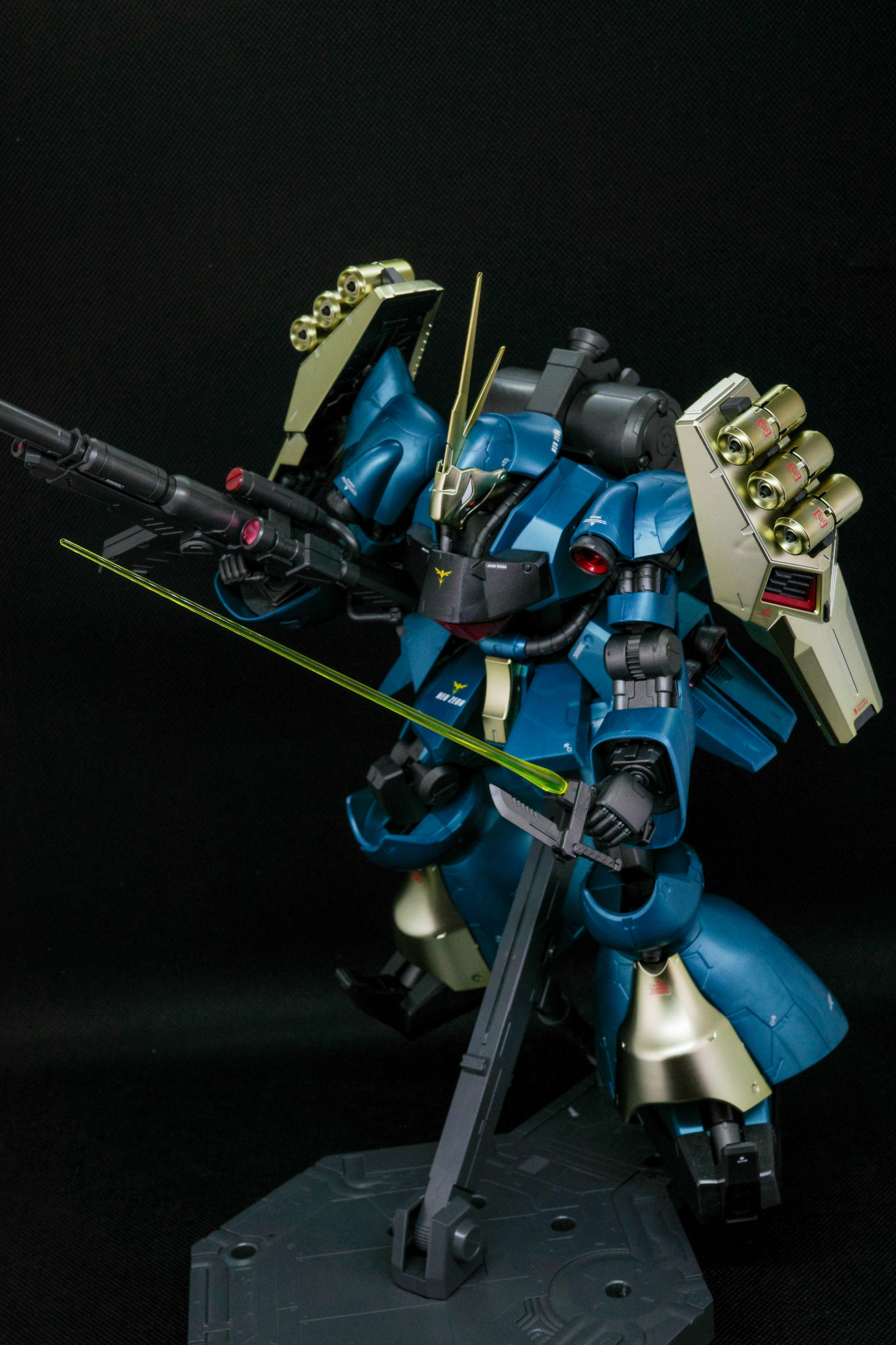 RE ヤクト・ドーガ (ギュネイ・ガス機) スペシャルコーティング｜M