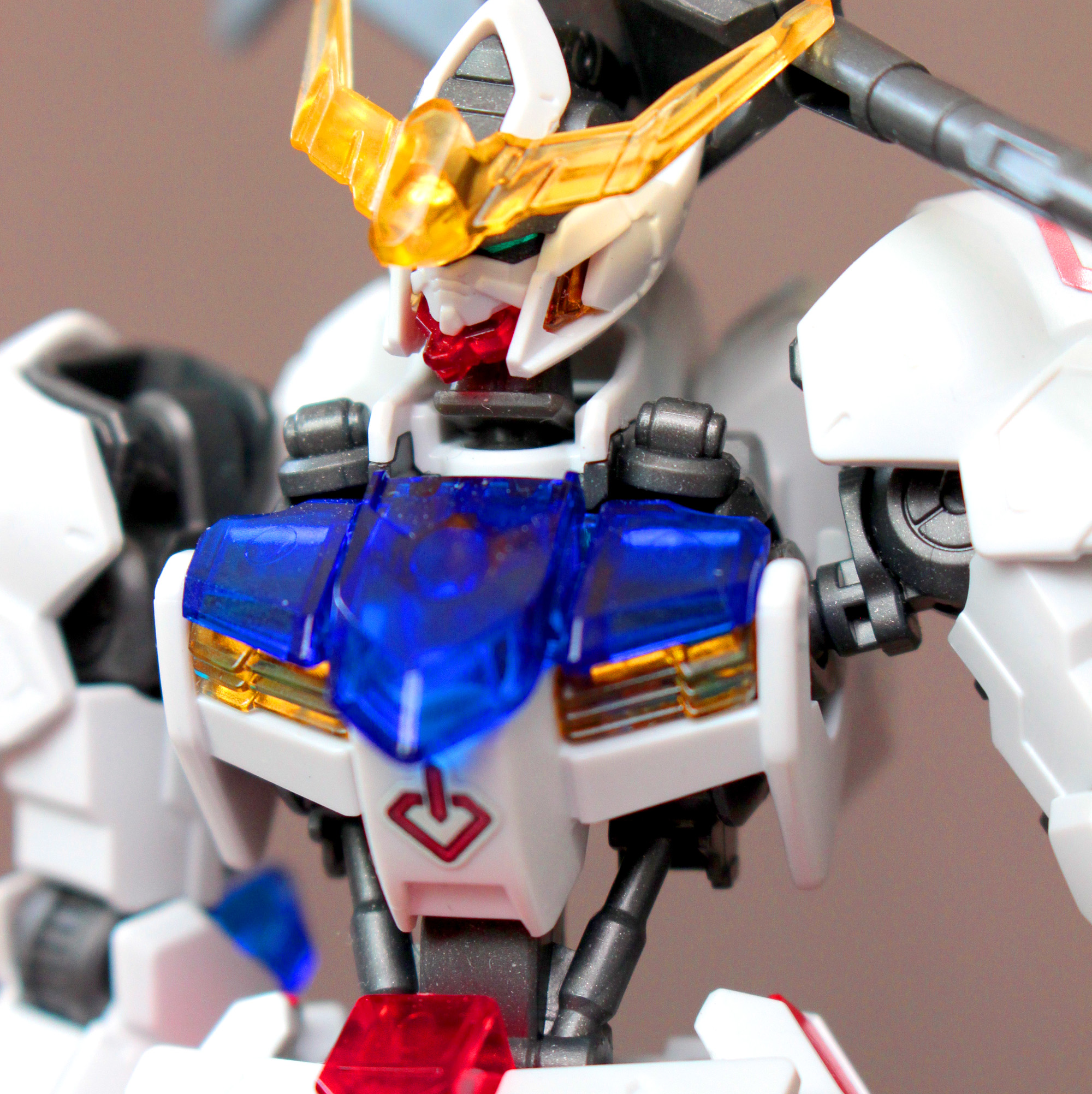 HG ガンダムバルバトス ソリッドクリア｜はるまきさんのガンプラ作品