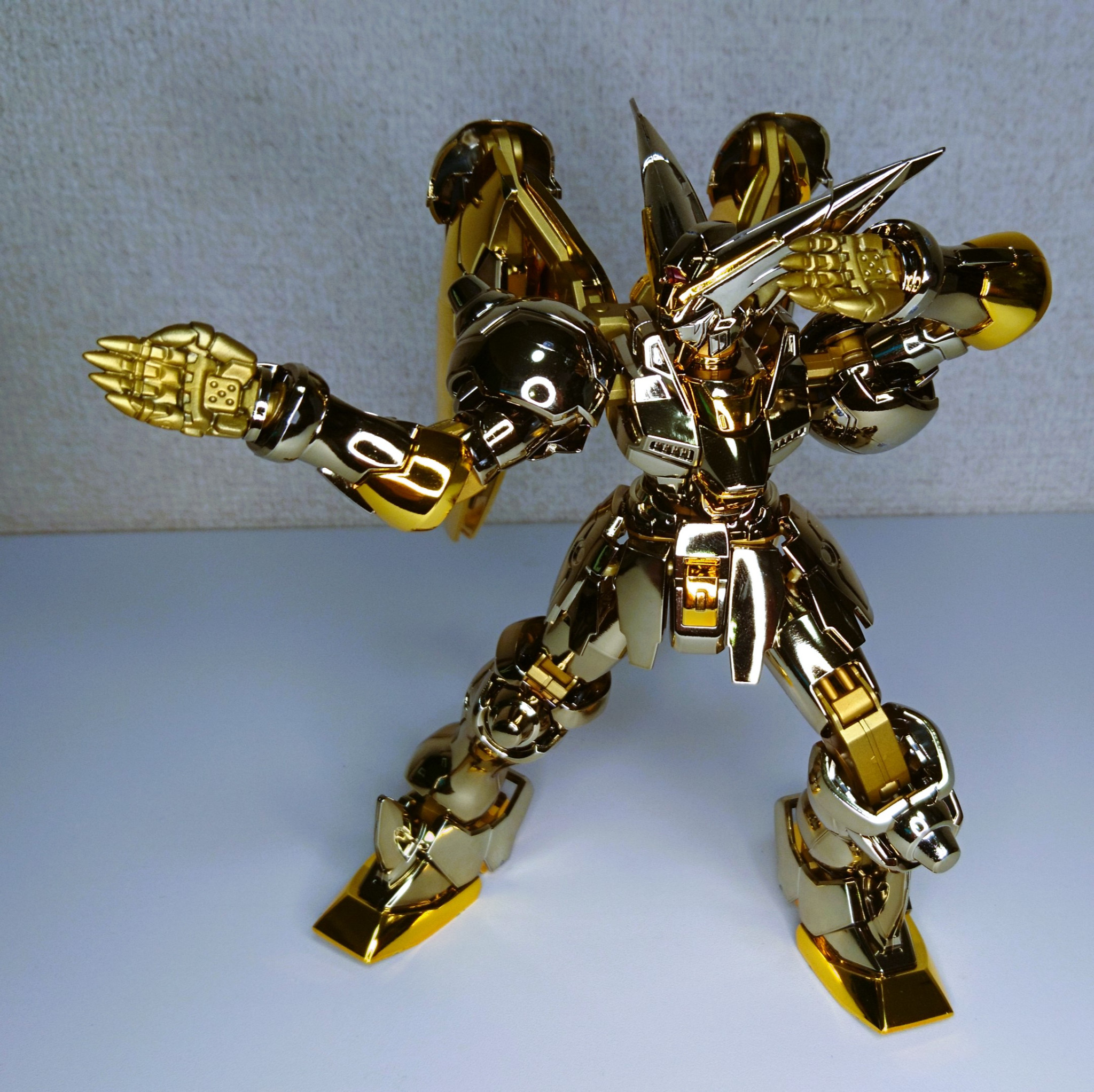 マスターガンダム ハイパーモード｜丸腰どらゴンさんのガンプラ作品