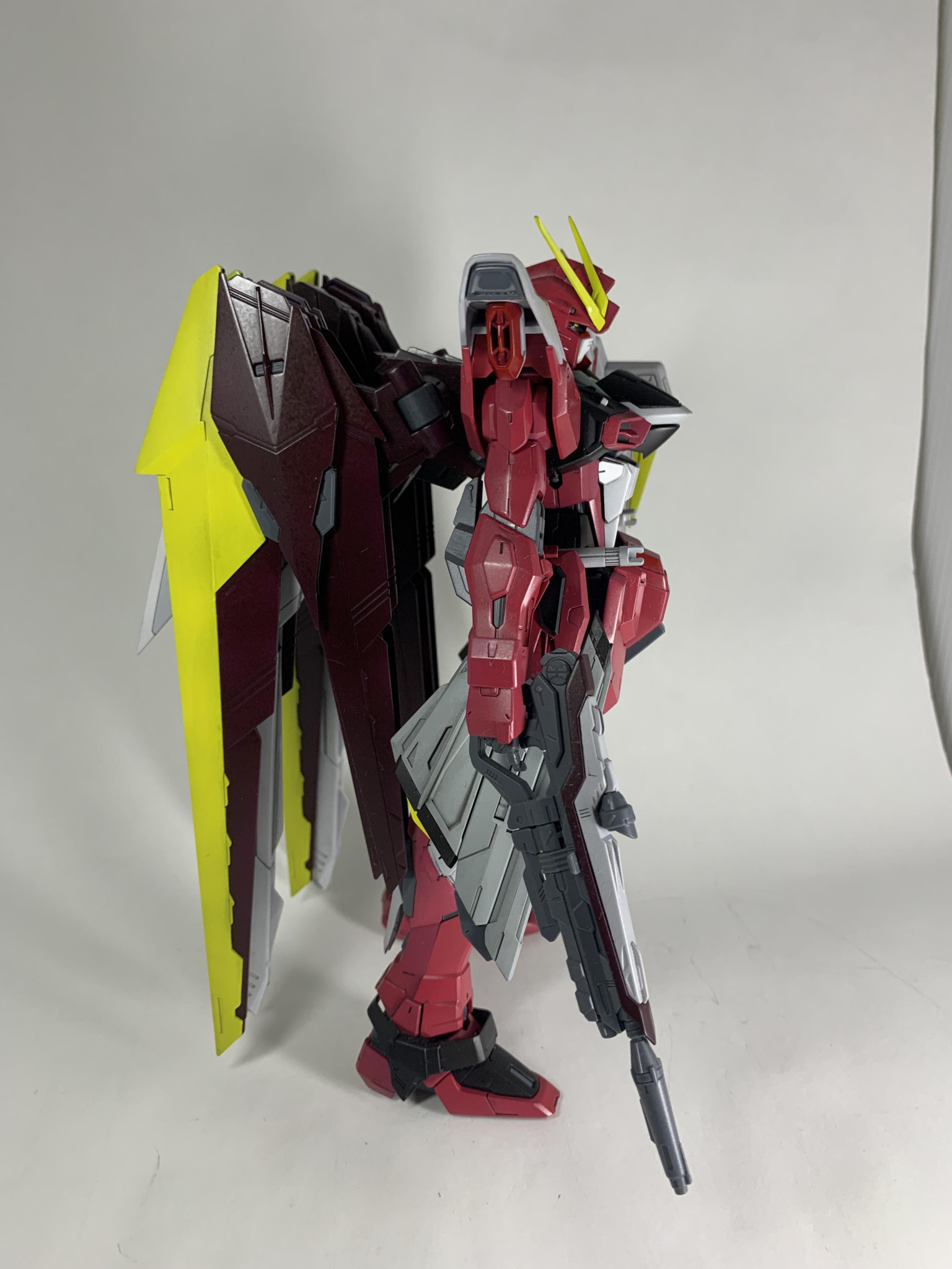 MG 1/100 ZGMF-X10A フリーダムガンダムVer.2.0 ジャスティスカラー