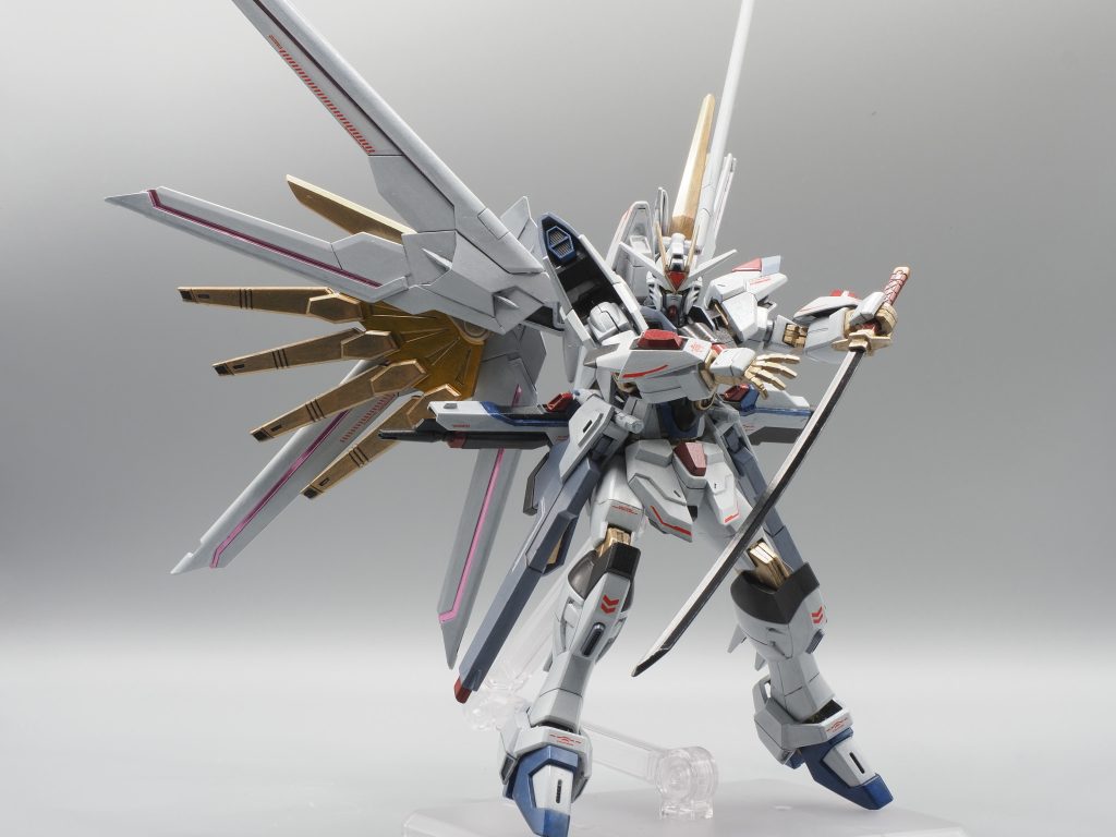 HG 1/144 マイティーストライクフリーダムガンダム｜amineさんの