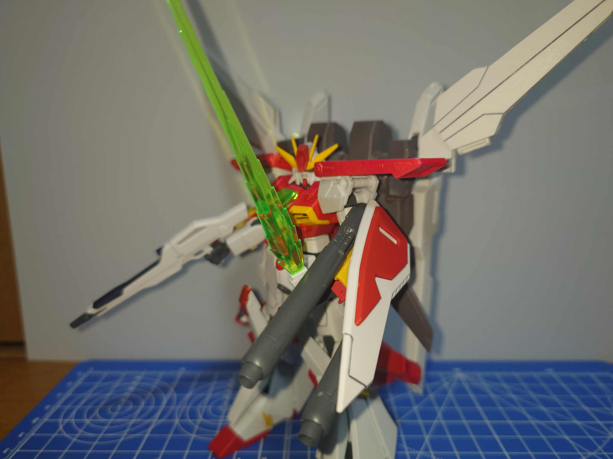 ガンダムダブルZ/X(ゼクス)｜サーガさんのガンプラ作品｜GUNSTA