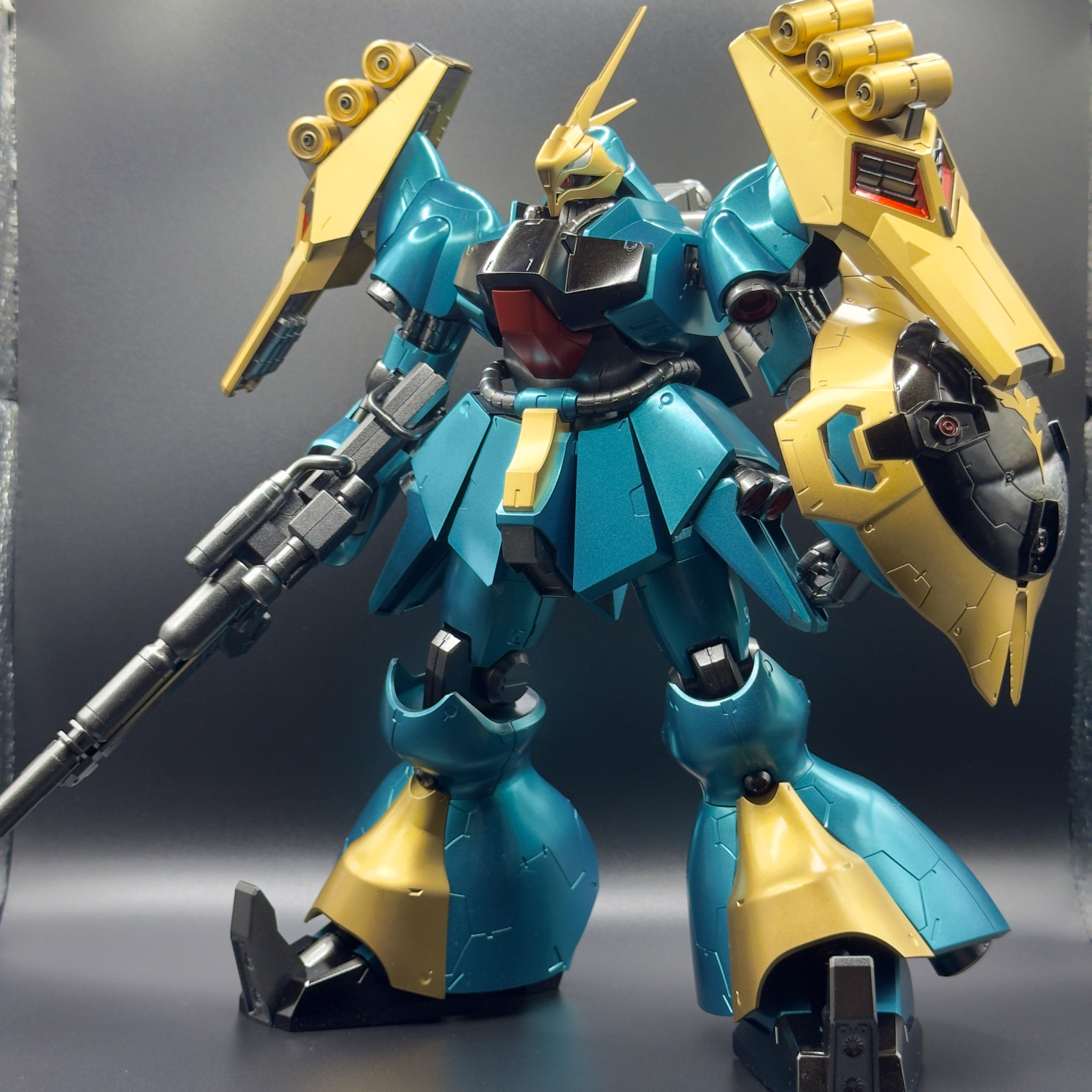 1番熱量の高いミサイルだ、、当たれえぇぇ！｜ひろきさんのガンプラ