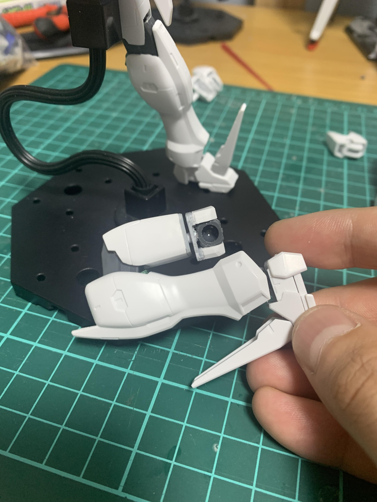 ガンダムラジエル関節改造｜chiboenjoyさんのガンプラ作品｜GUNSTA