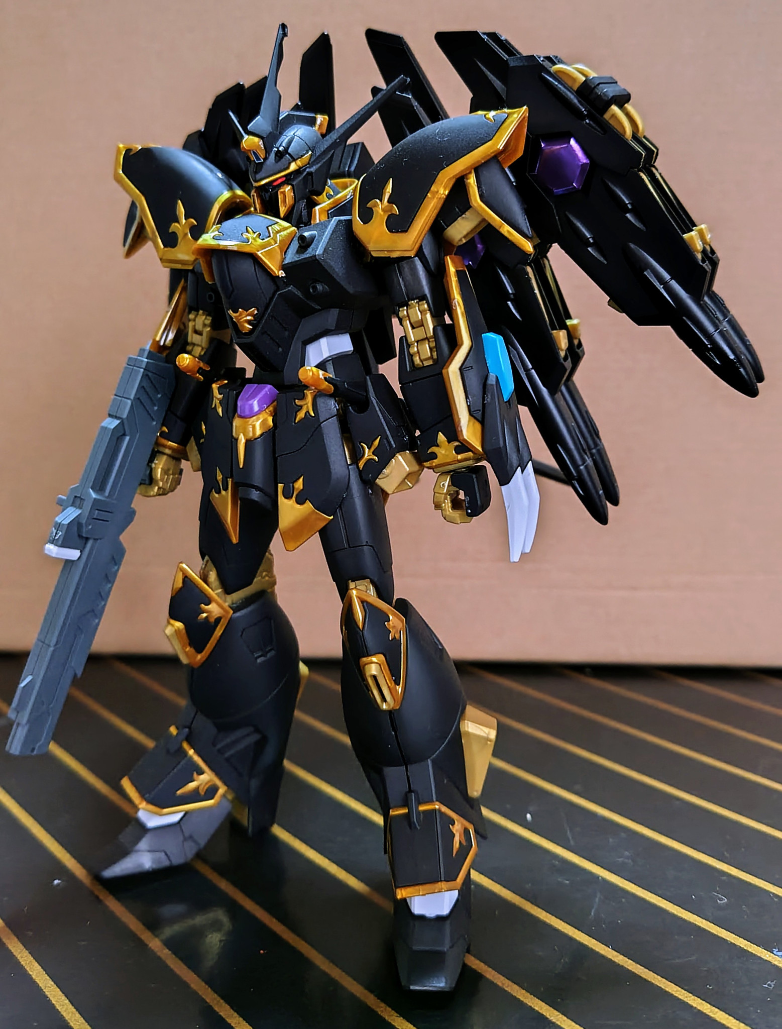 ブラックナイトスコードカルラtypeD｜AKIさんのガンプラ作品｜GUNSTA