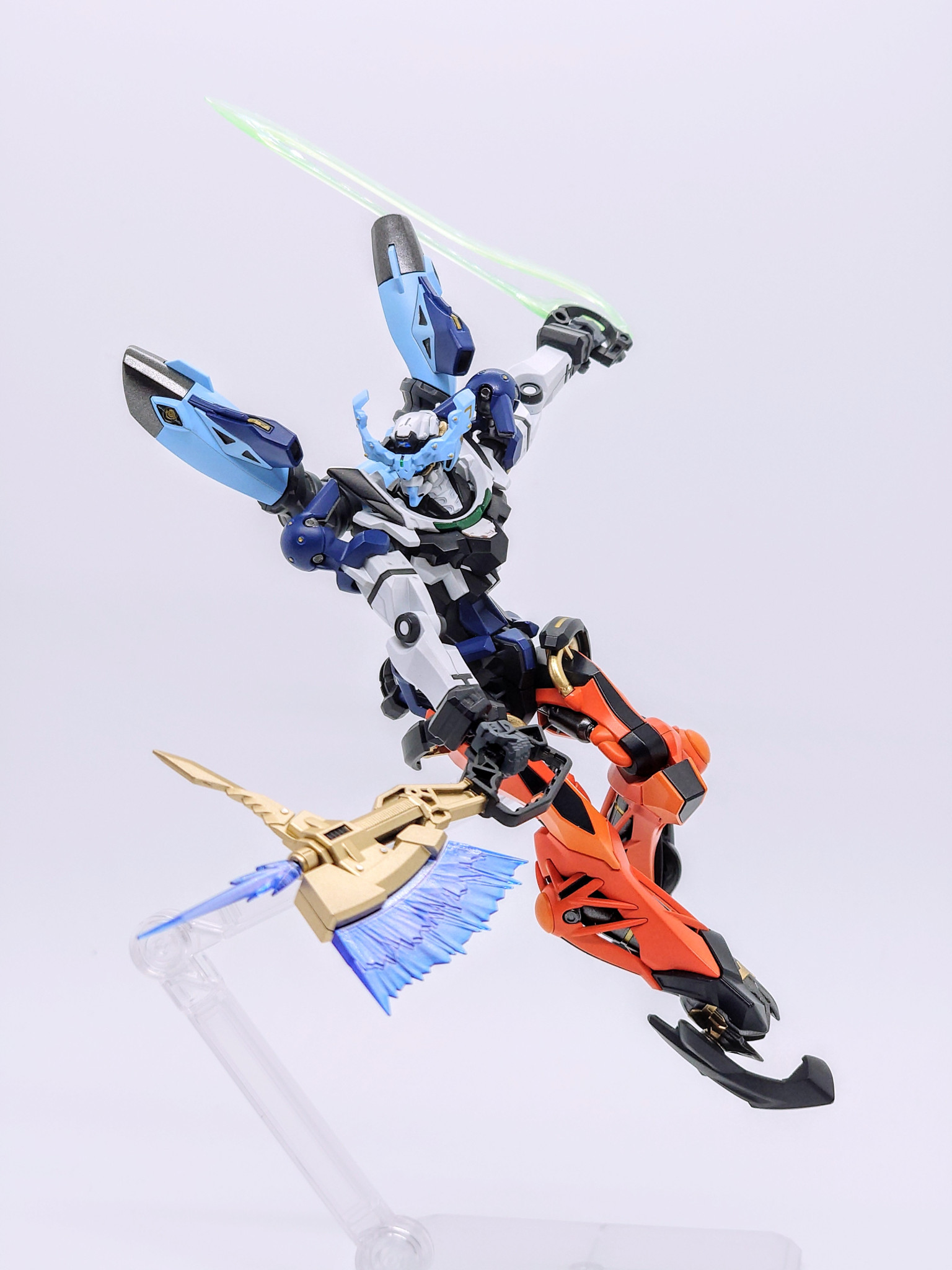 GQuuuuuuX 星街すいせいカラー｜LENさんのガンプラ作品｜GUNSTA