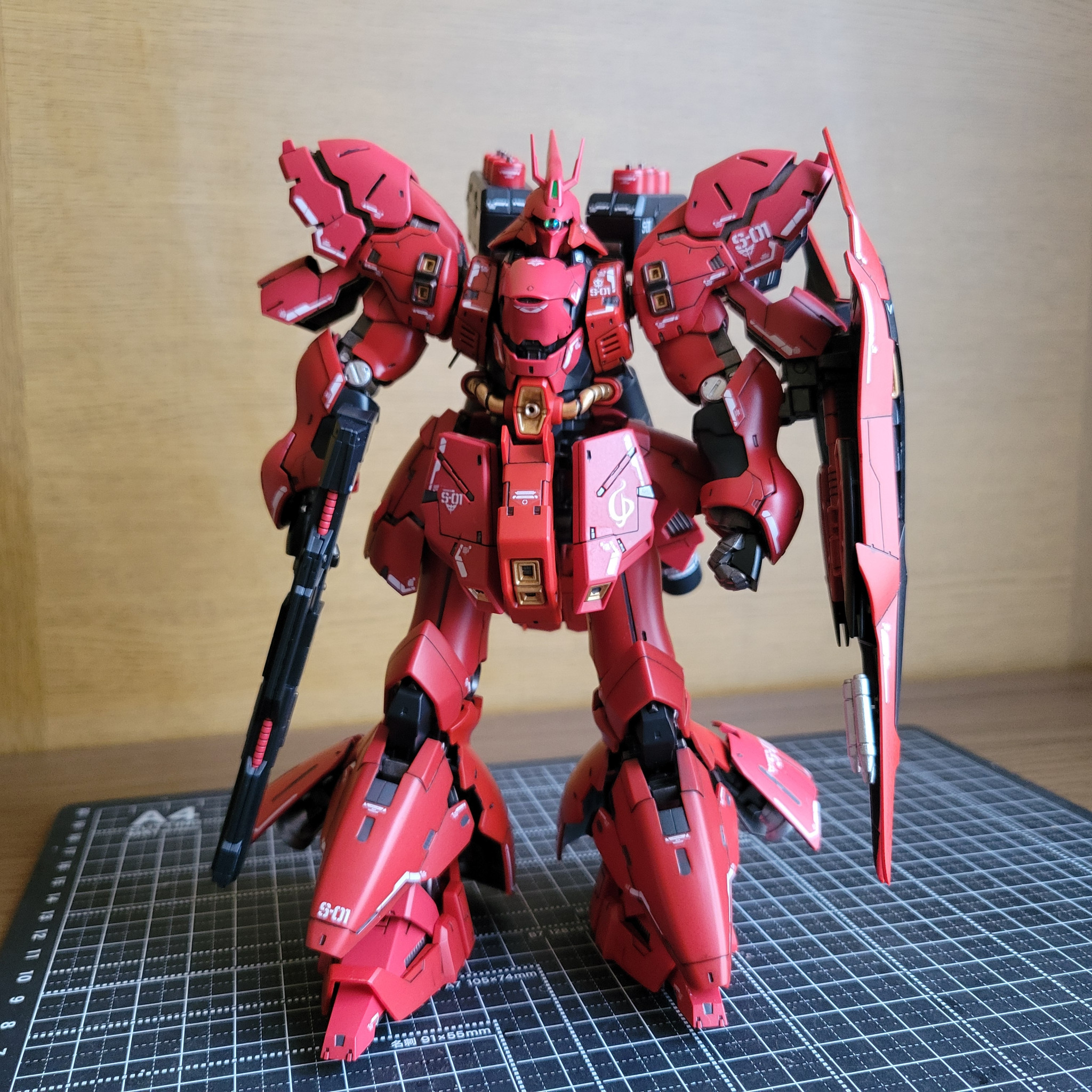 MSN-04 RG サザビー｜なおさんさんのガンプラ作品｜GUNSTA（ガンスタ）