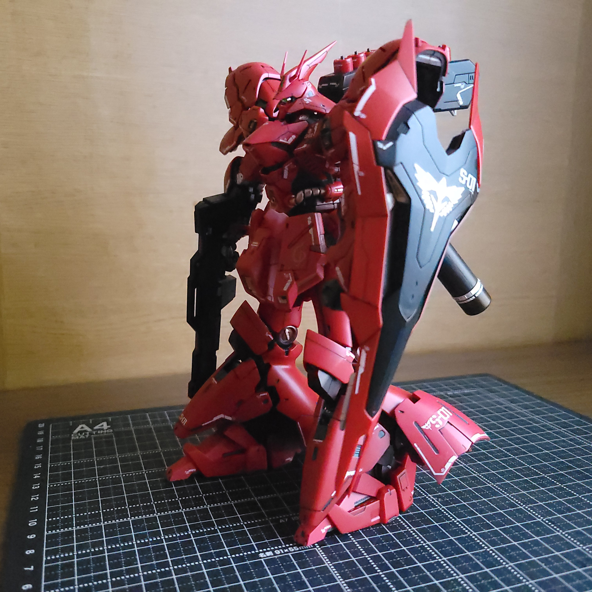 MSN-04 RG サザビー｜なおさんさんのガンプラ作品｜GUNSTA（ガンスタ）