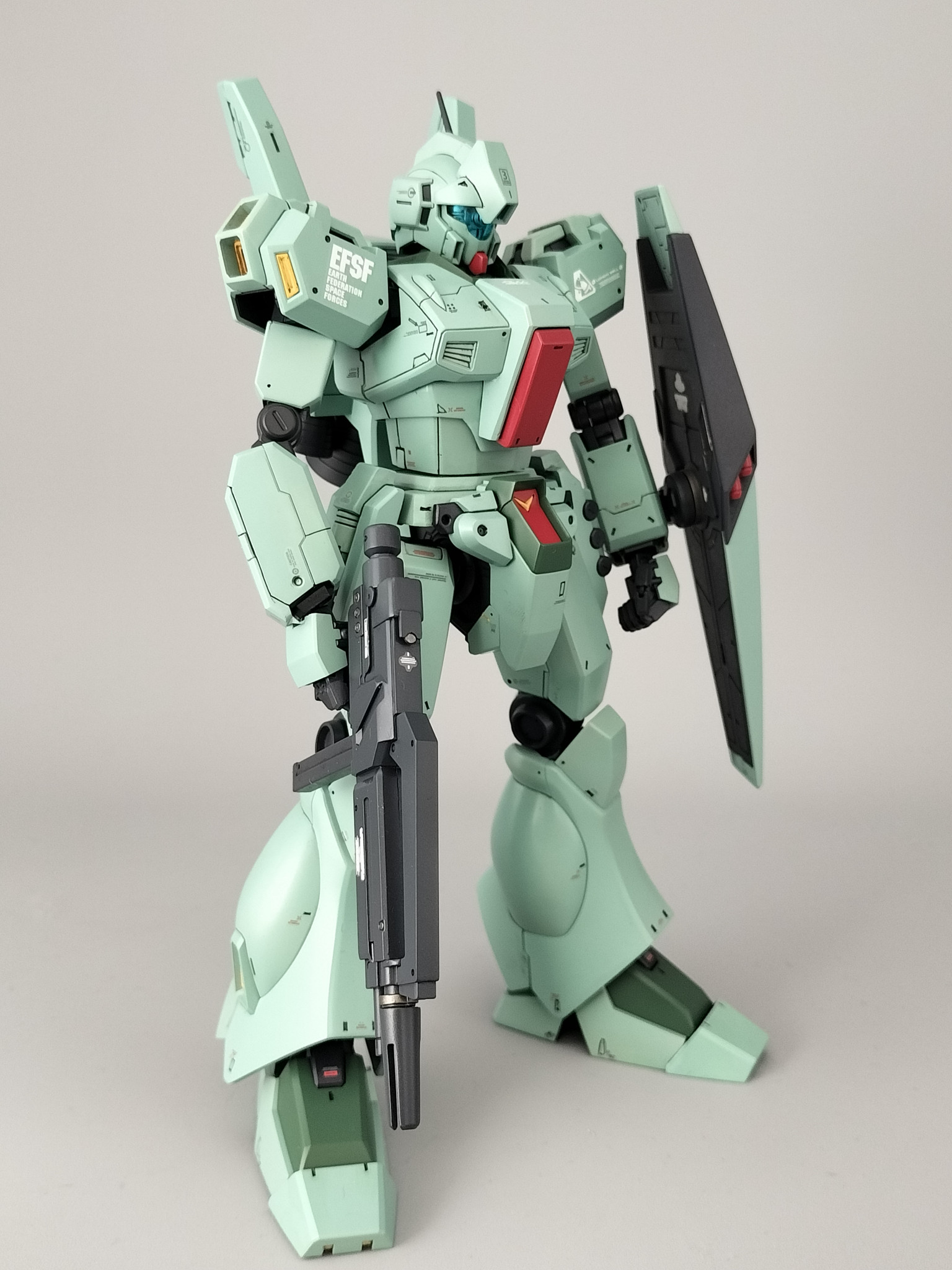 MG ジェガンD型｜こはじ（元shinfan）さんのガンプラ作品｜GUNSTA