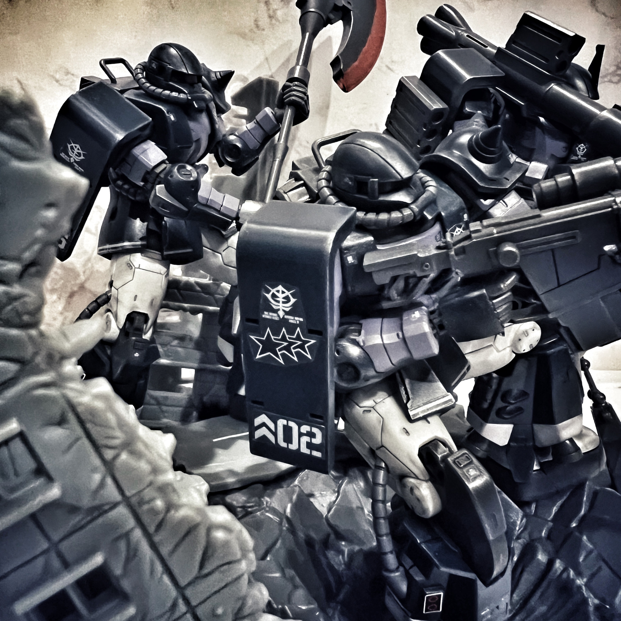 MS-06R-1A 高機動型ザクⅡ 黒い三連星仕様｜@uRavatorさんのガンプラ