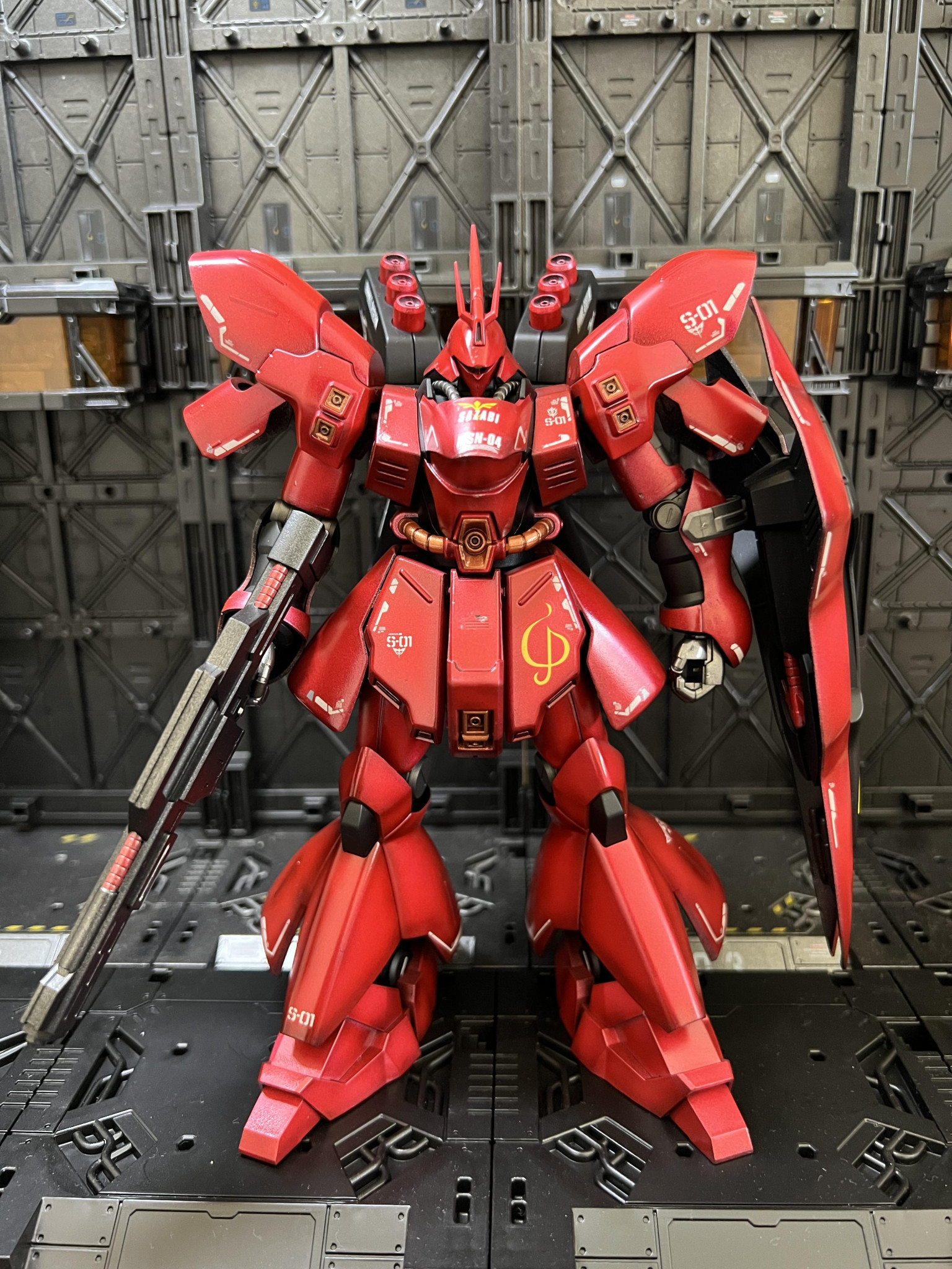 HGサザビー製作しました｜コロのすけさんのガンプラ作品｜GUNSTA