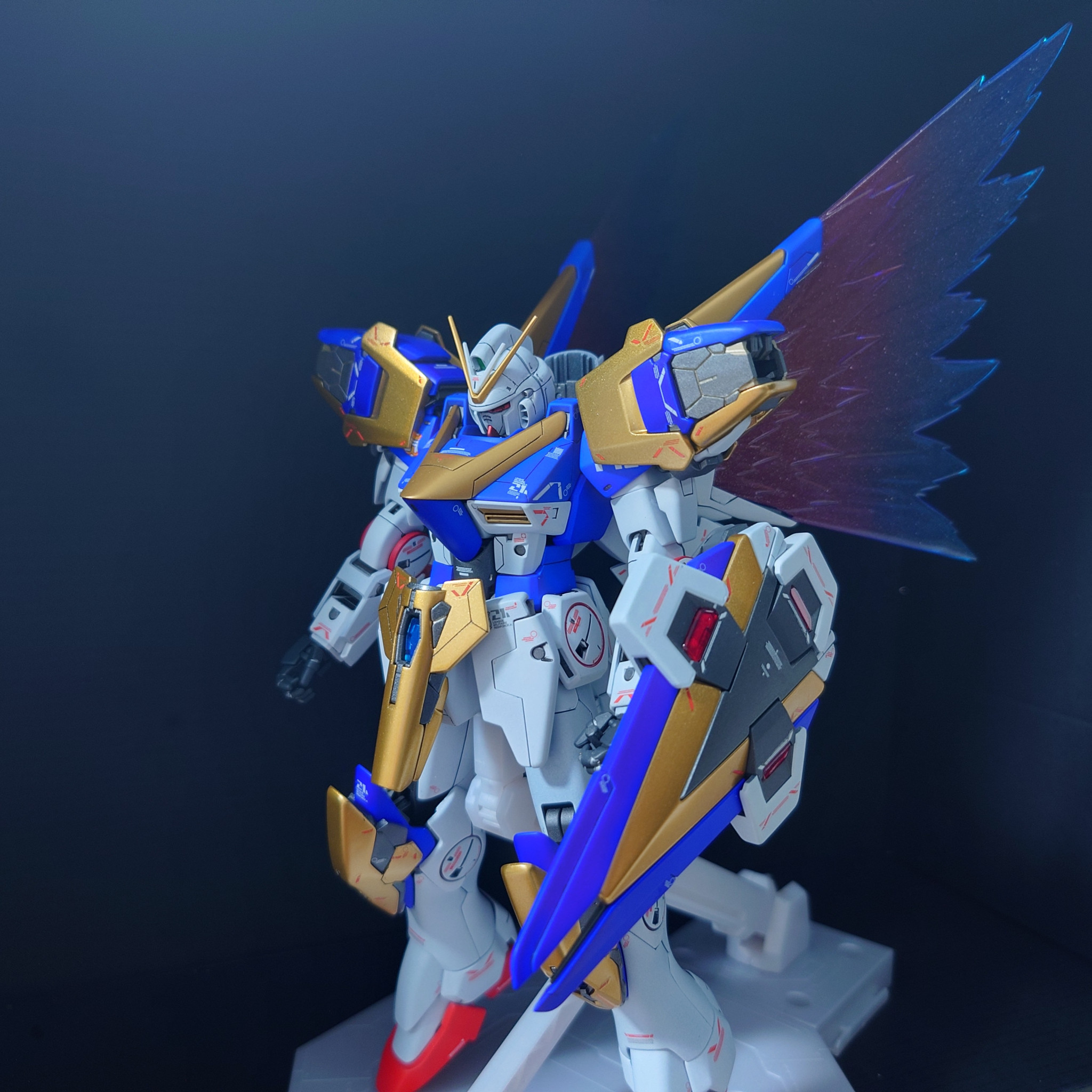 MG V2アサルトバスターガンダム Ver.Ka 全塗装｜xyzさんのガンプラ