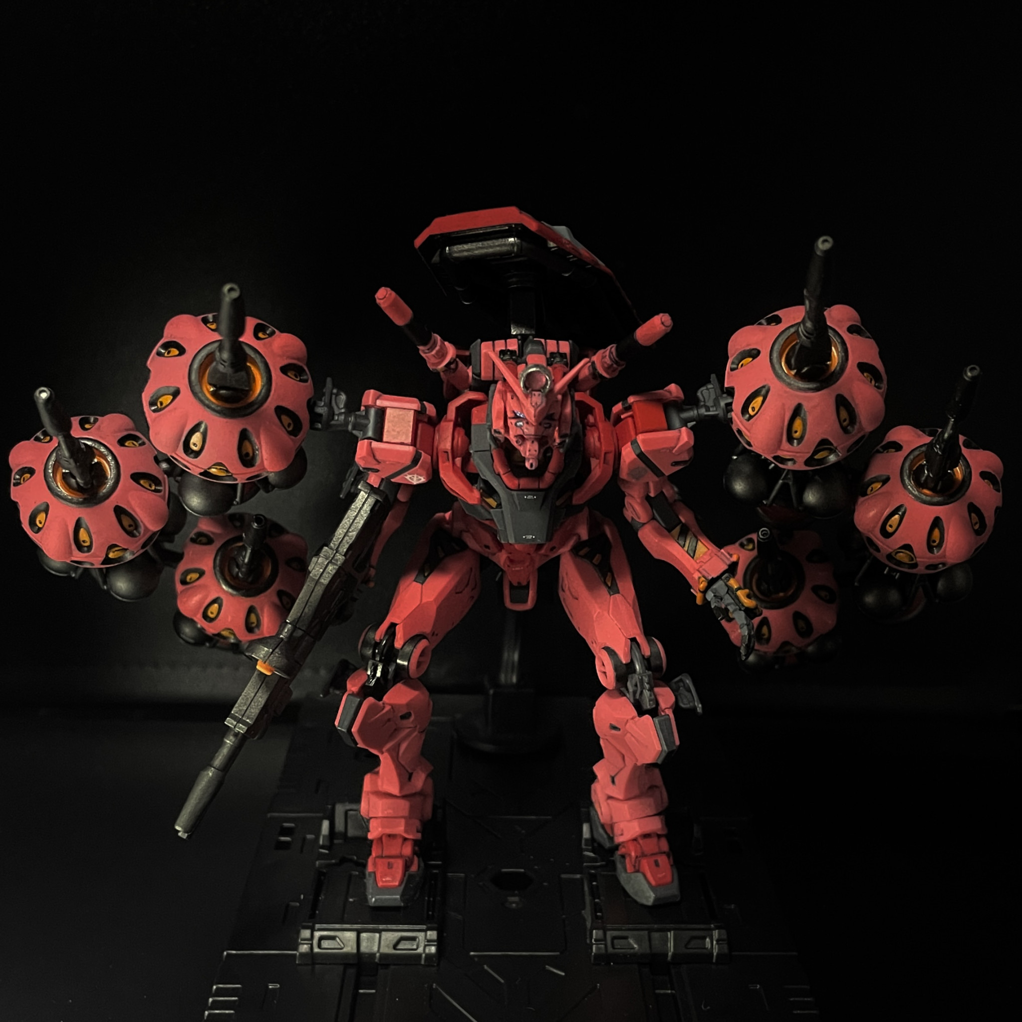 月に墜ちる」版 赤いガンダム (6ビット装備型)｜a24さんのガンプラ作品