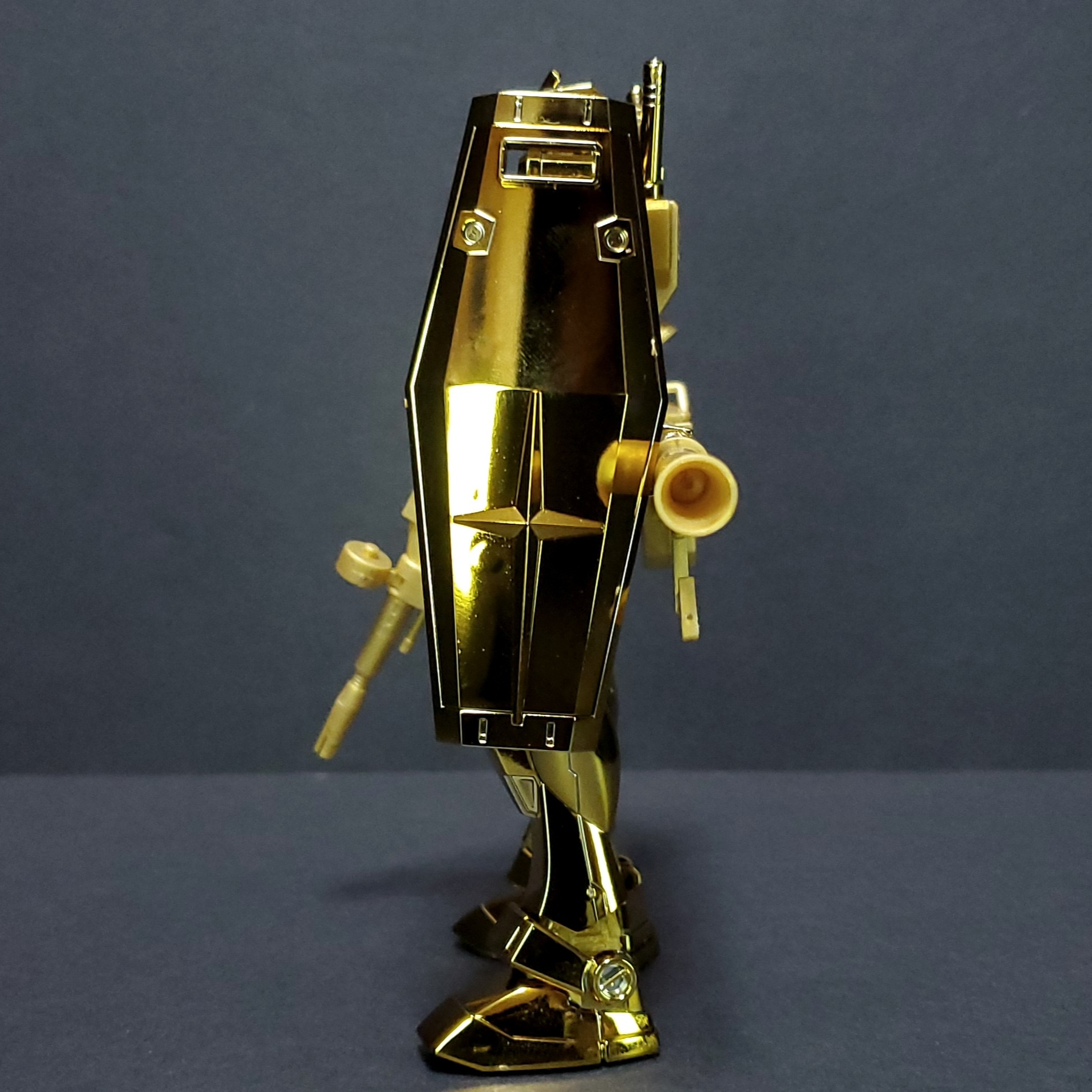 HG RX-78-2 ガンダム【ゴールドコーティング】｜ゼンダイさんの