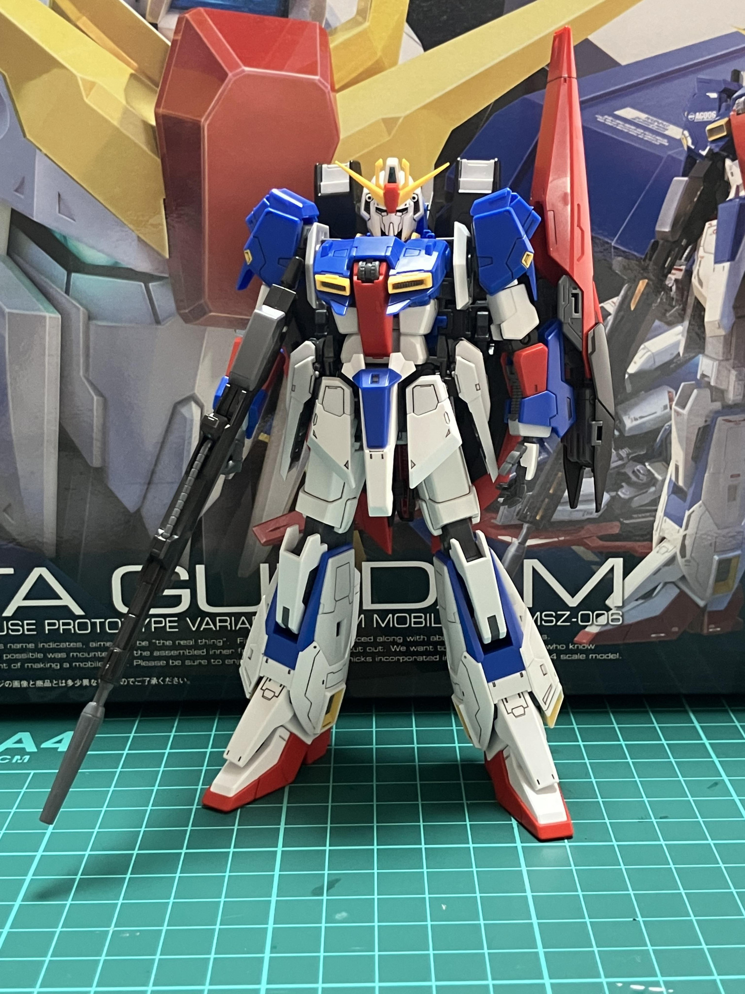 Zガンダム（RG×HGミキシング）｜ばにらそるとさんのガンプラ作品