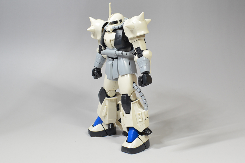 MG シン・マツナガ専用ザクⅡ（カスタムタイプ） レビュー | ガンダム