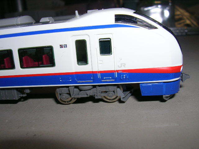 第1178回 10800円のジャンクなE653系をいじる: 島々な人