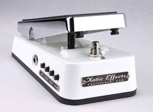 ワウ・ボード】Xotic XW-1ワウペダルをボードに組み込むのに便利な