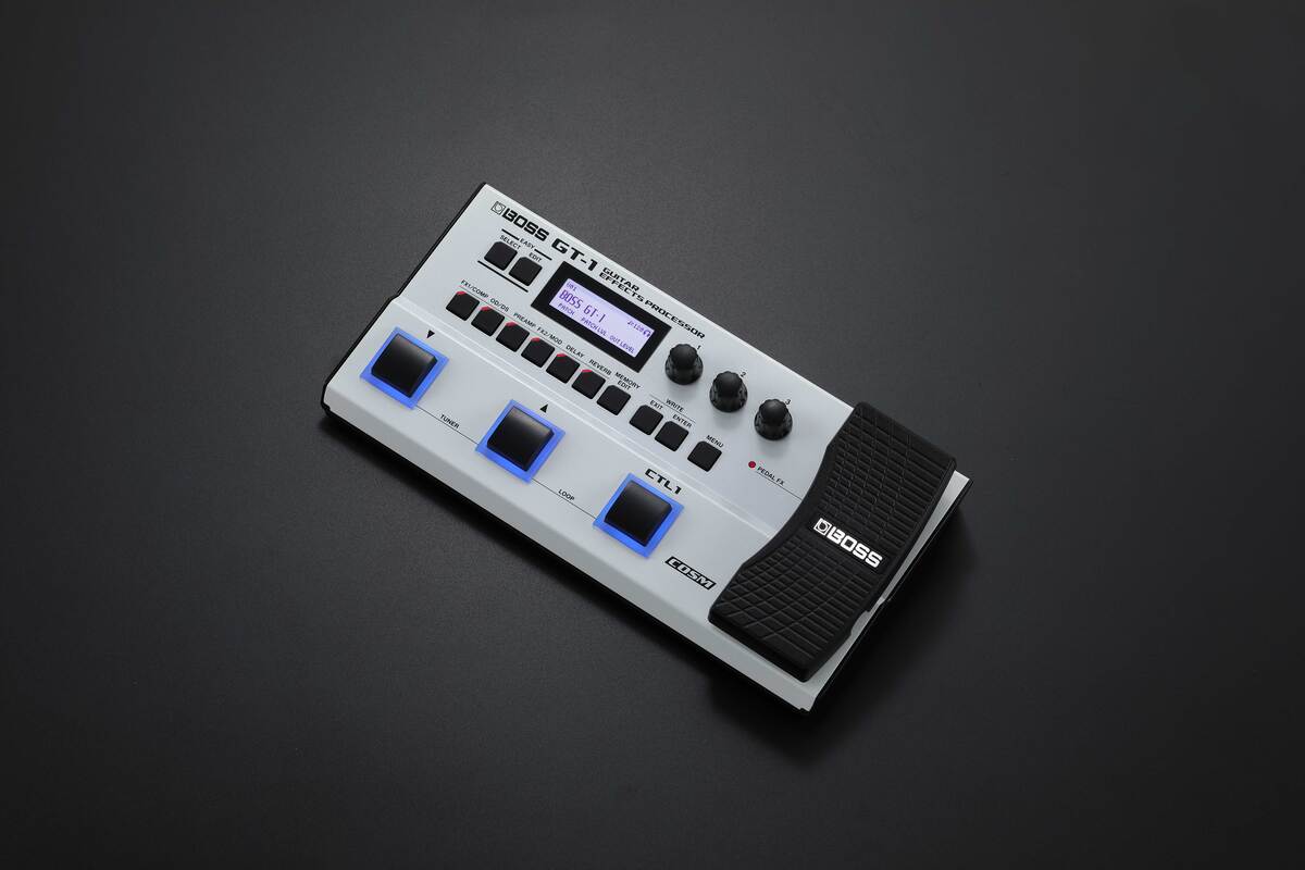 BOSSより DS-1, GT-1, ME-90 のホワイトカラーモデルが限定商品として