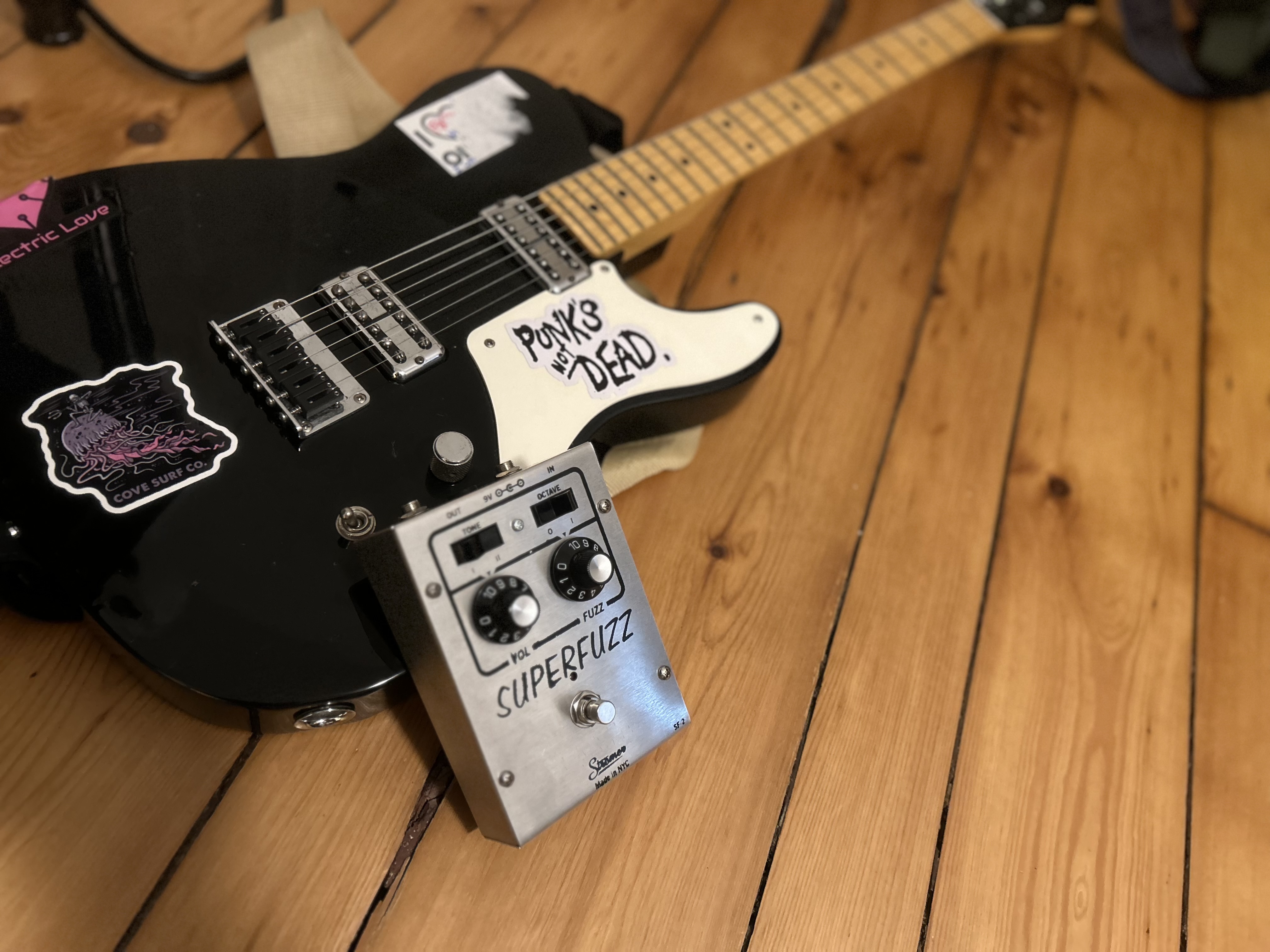 Stromer Mutroniks Brings Vintage Fuzz To The Masses – Guitars For