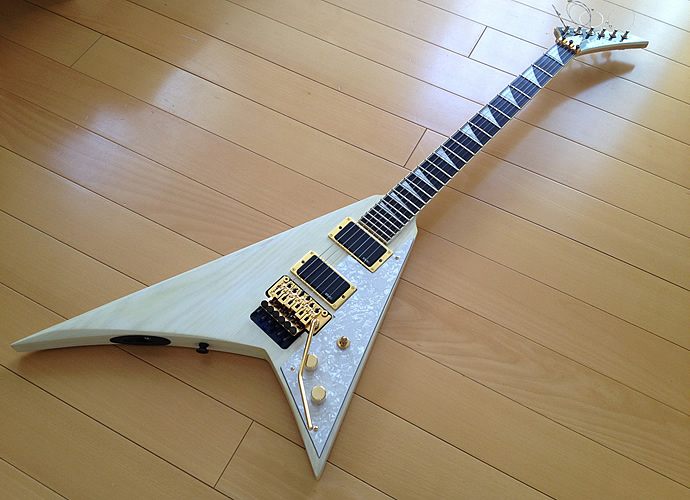 Jackson Stars ランディVタイプ エレキギター JACKSON ランディv